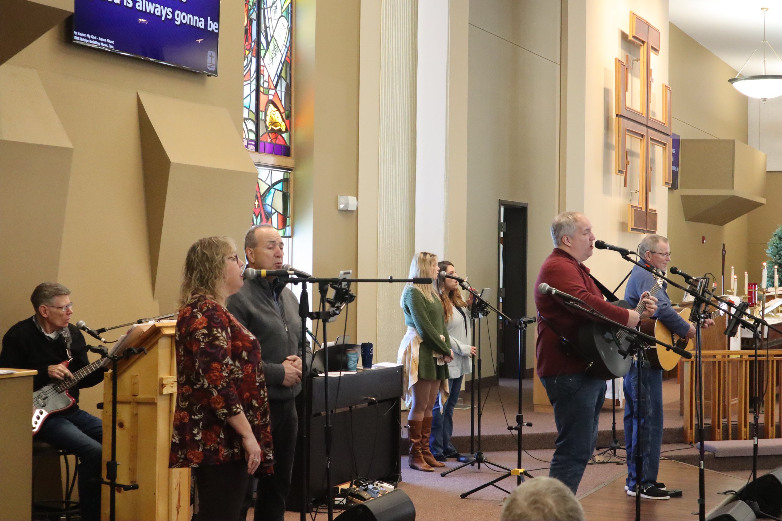 Contemporary Worship with Wellspring