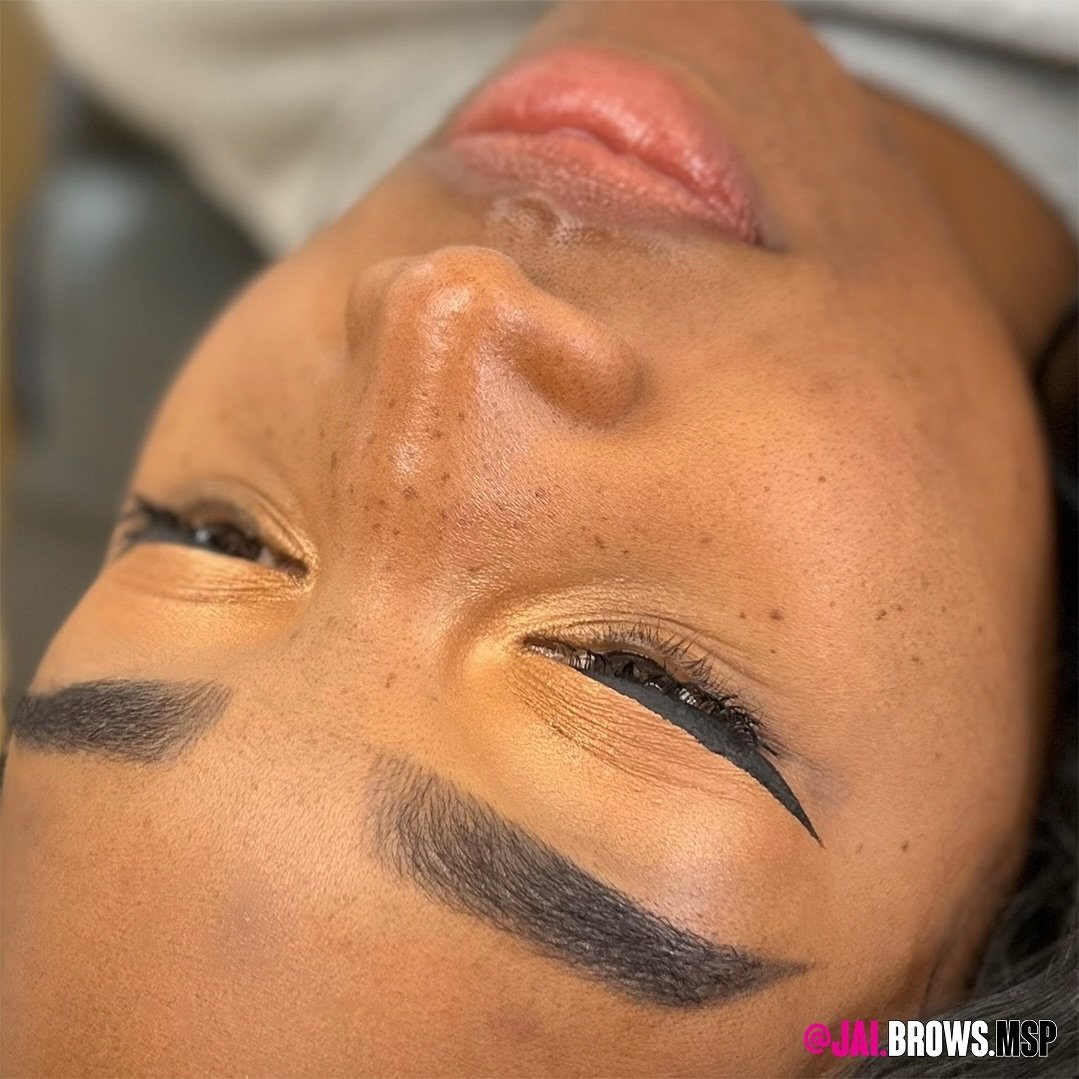 HEALED faux freckles&hellip;. So soft and natural! 🖤
&bull;
Freckles will soften as they heal and lighten about 30-50%. They are dark when fresh but that is only temporary 
&bull;
Book your spot at www.JaiBrows.com
⚡️Link in bio ⚡️
&bull;
@jai.brows