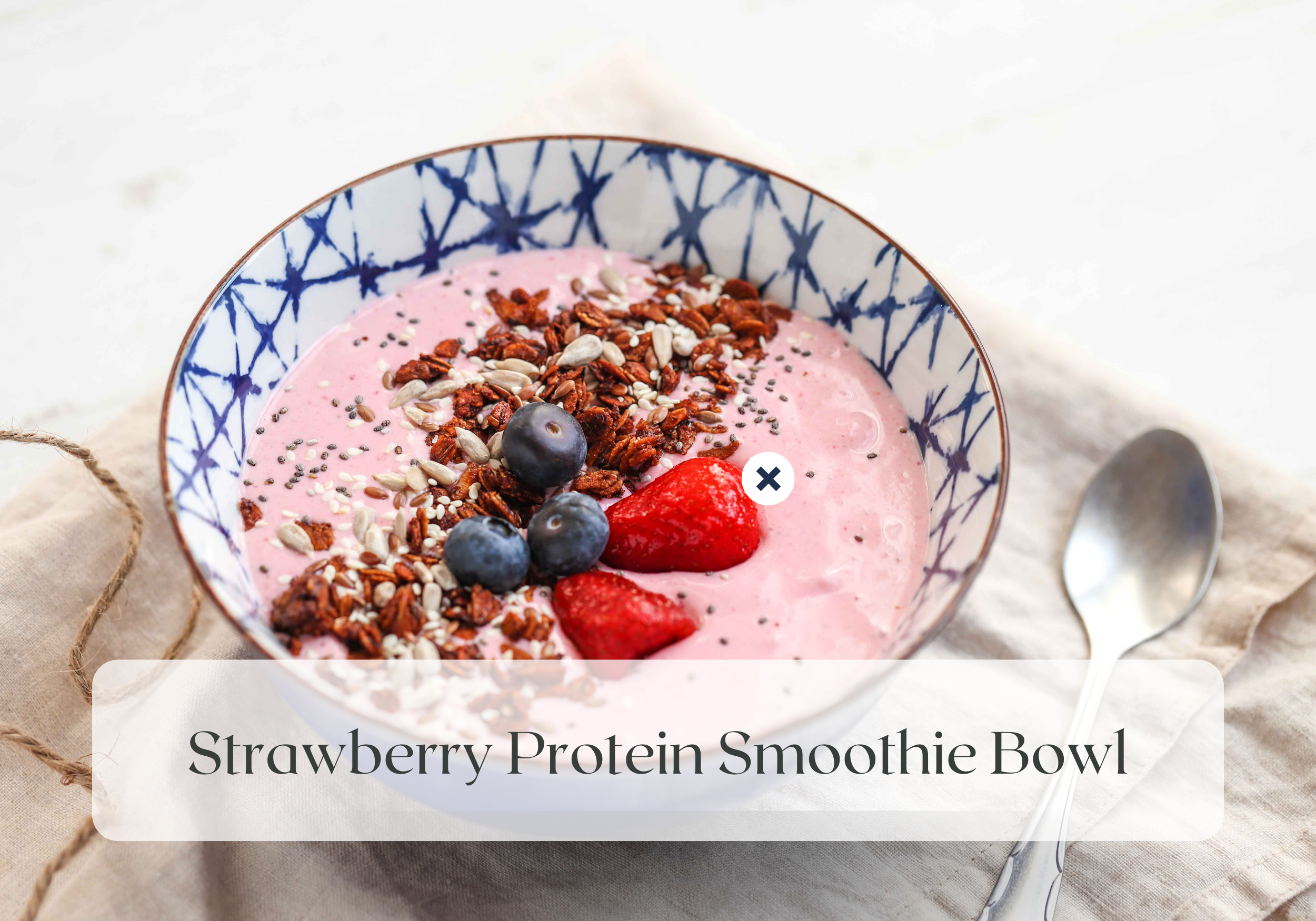 Meatless Monday: Strawberry Protein Smoothie Bowl