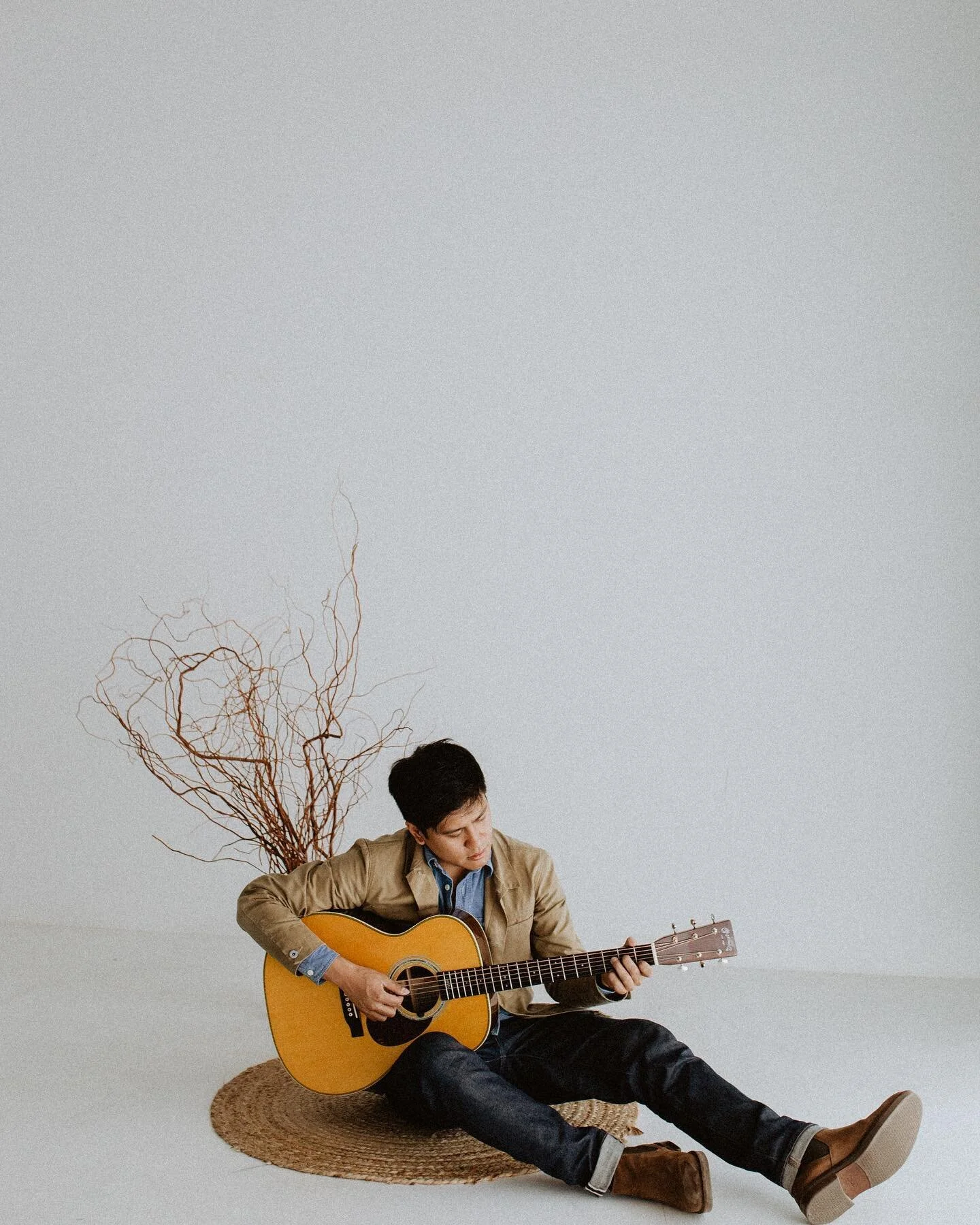 Did a Photoshoot a few weeks ago with @biancajasminephoto cause I wanted to get some new shots for my website, socials, business cards etc. if anyone needs photos done pls pls pls hit up Bianca! She&rsquo;s soooo talented and a joy to work with!