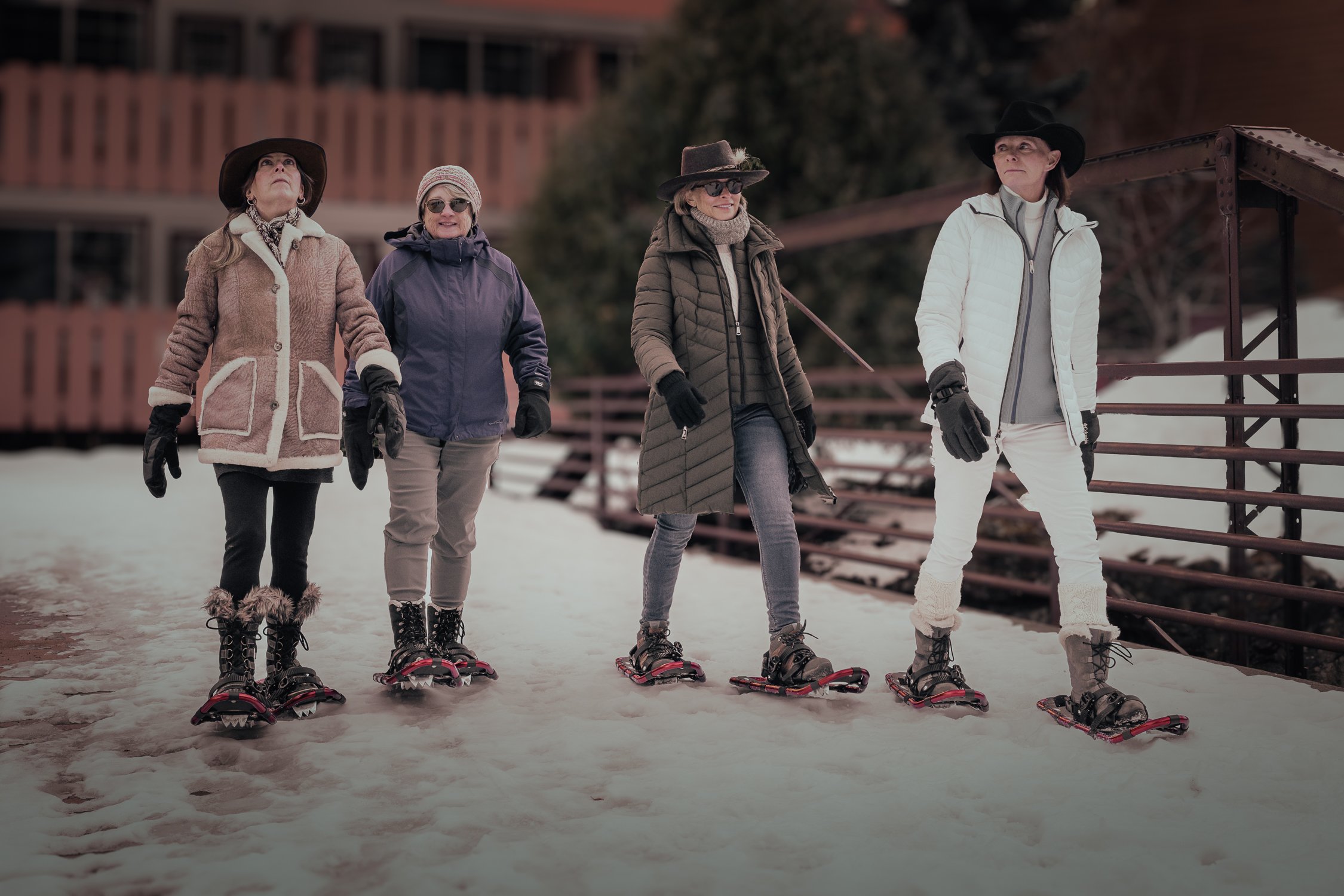 SnowshoeFondue-2.jpg