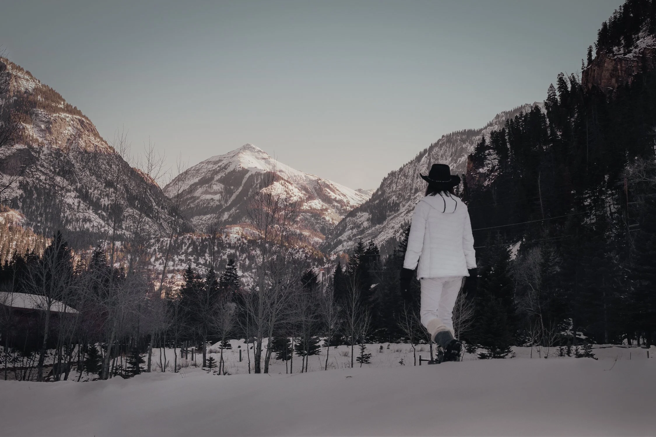 SnowshoeFondue-11.jpg