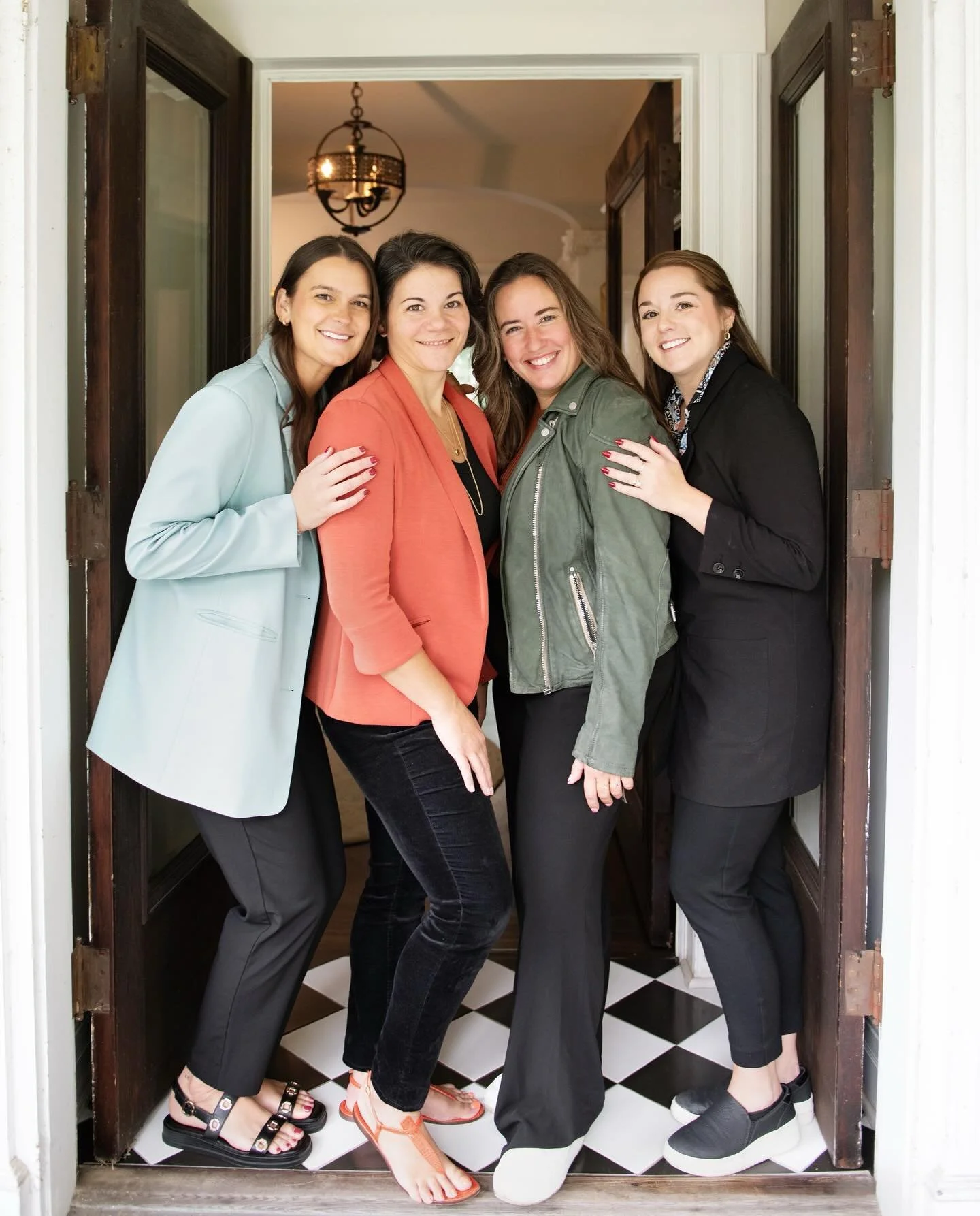 If you&rsquo;re new here &mdash; HI! We&rsquo;re the faces behind Romela Productions. ✨

We&rsquo;re a full-service event production company creating unforgettable experiences across the country (and beyond). Looking to plan your next company offsite