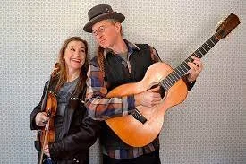 Frogwater holiday theme show