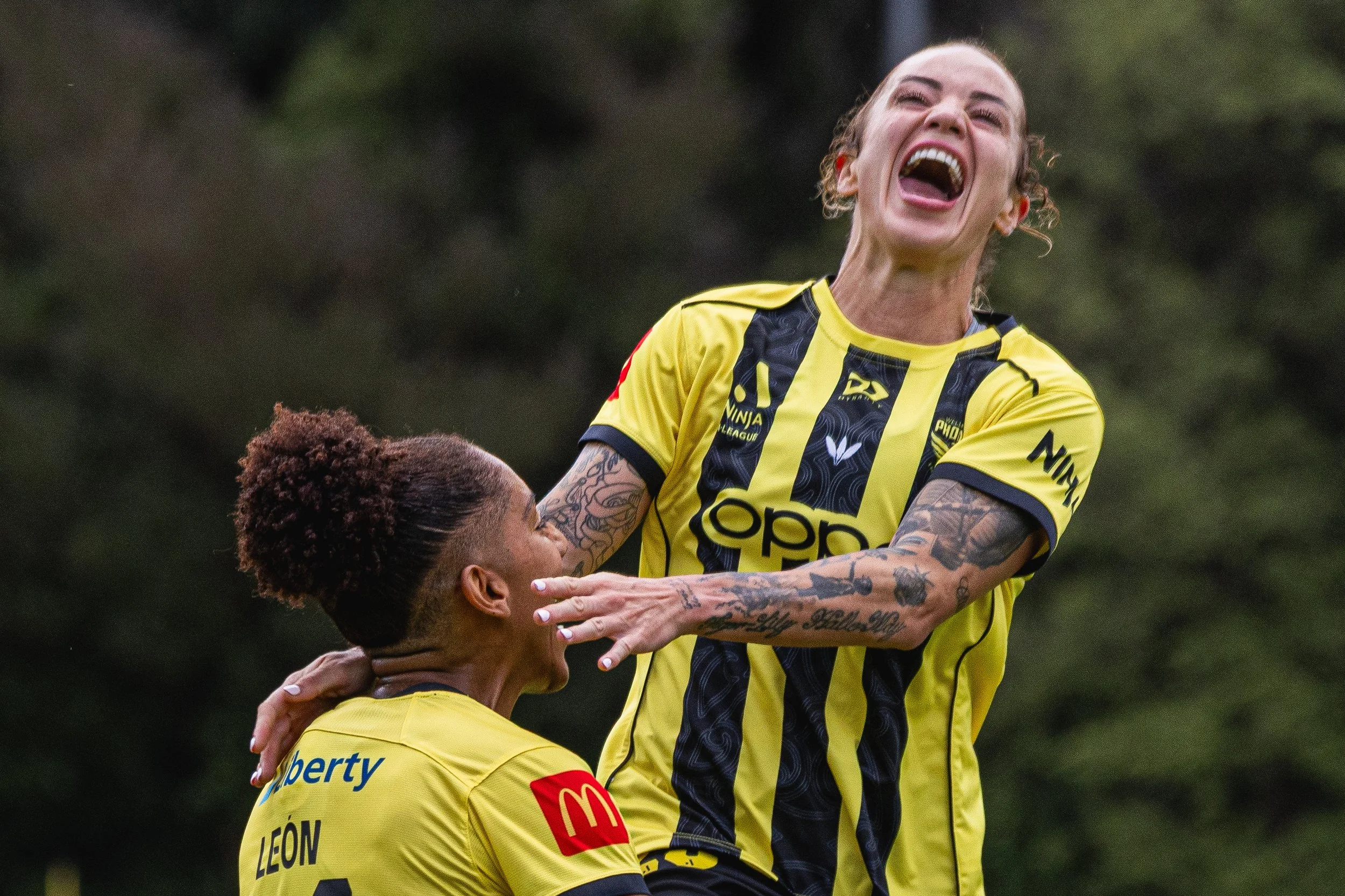 Wellington Phoenix vs. Adelaide United (Small Files)-15.jpg