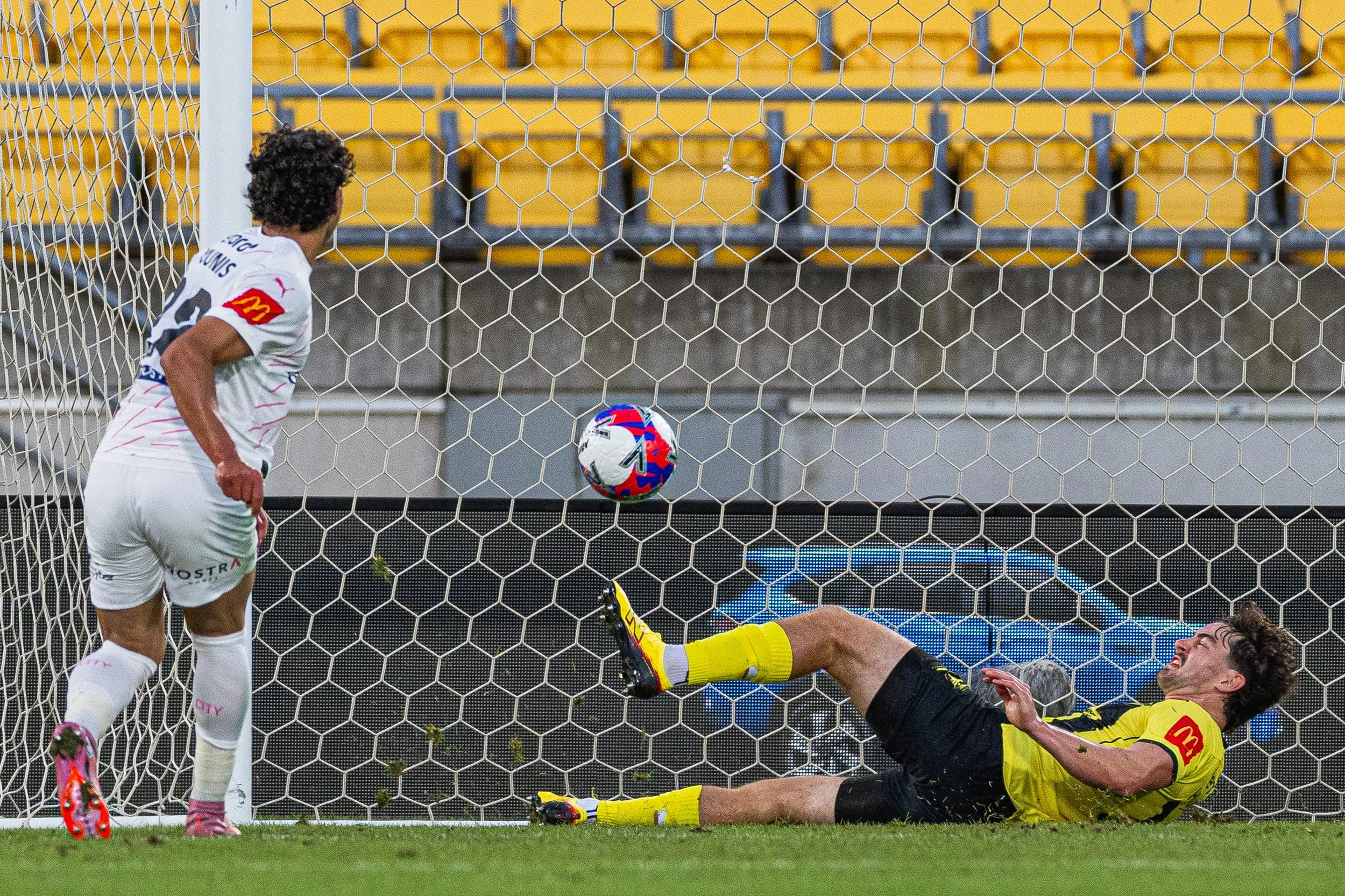 A-League Round 15 - Wellington Phoenix 2-2 Melbourne City - 30/01/2026.