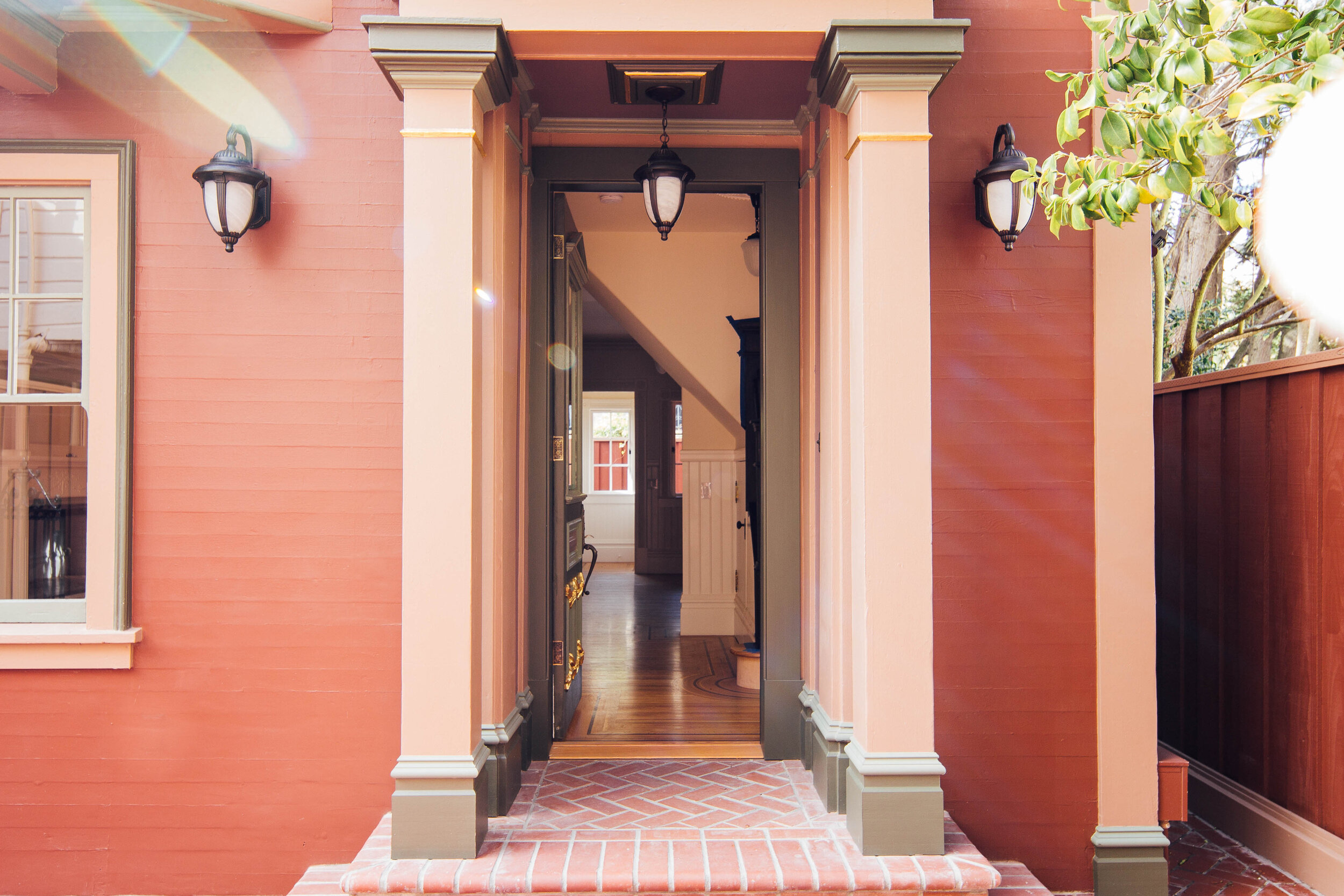 1441-10THAVE-19.jpg