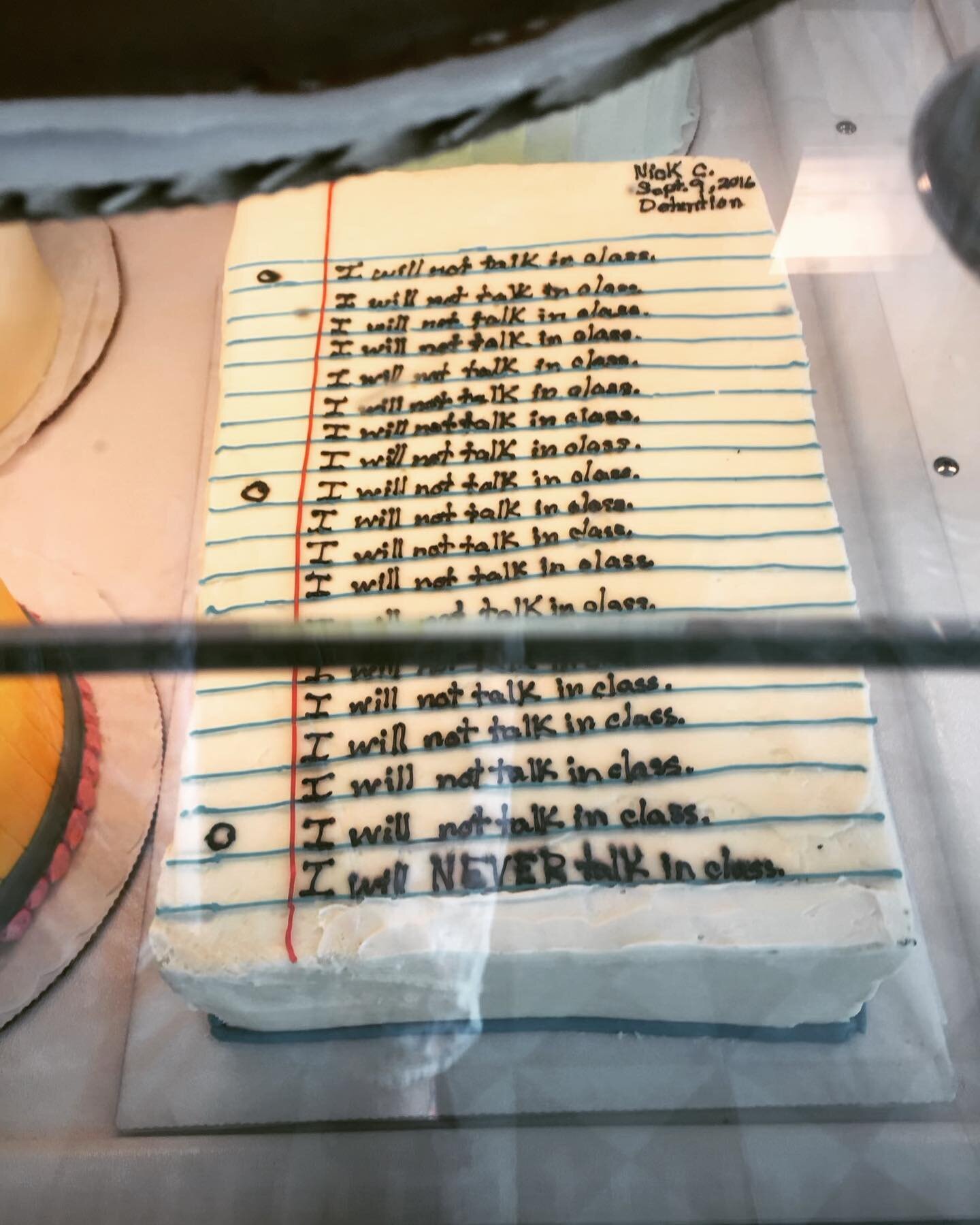 In honor of National Cake Day, check out this cake recently spotted at a Gelsons bakery in Los Angeles. This kid knows what&rsquo;s up.

#nationalcakeday #cake #art #edibleart #adamgreener #agreener #adamgilchrist