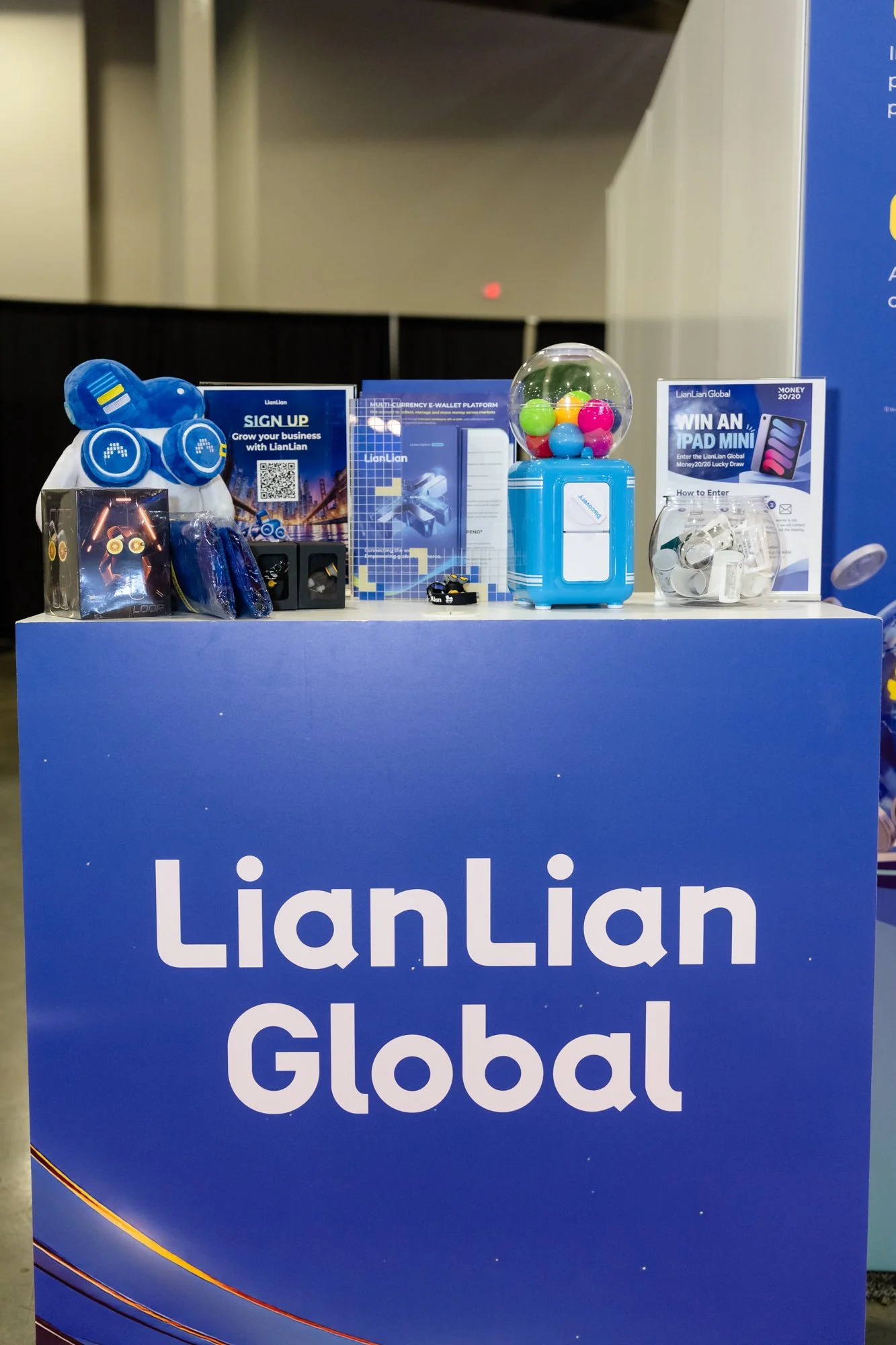 2026.10.19 - Lianlian.Money2020-029.jpg