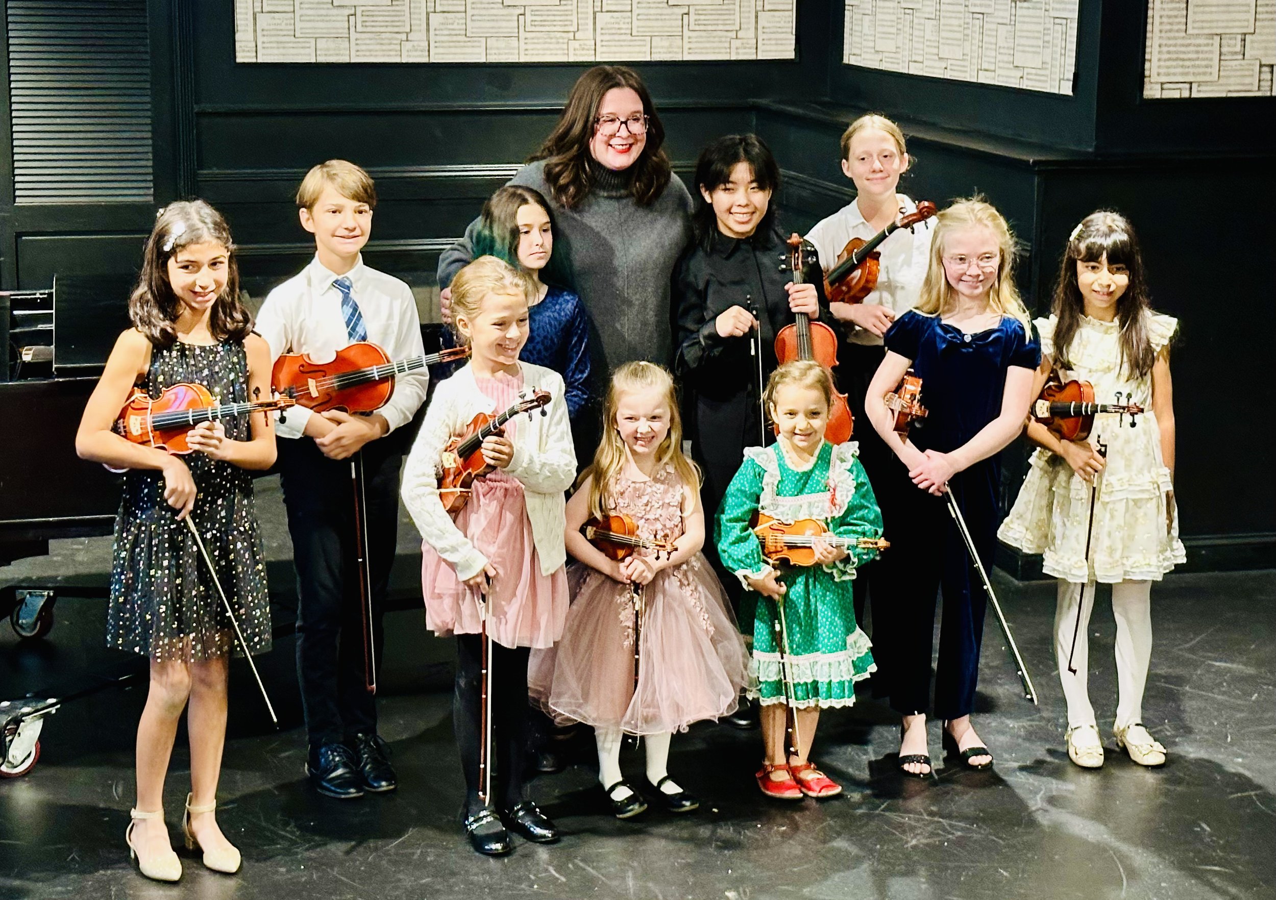 Gallagher Violins Suzuki Violin & Viola School Volumes 1, 2, 3, and 4 students post Spring solo recital
