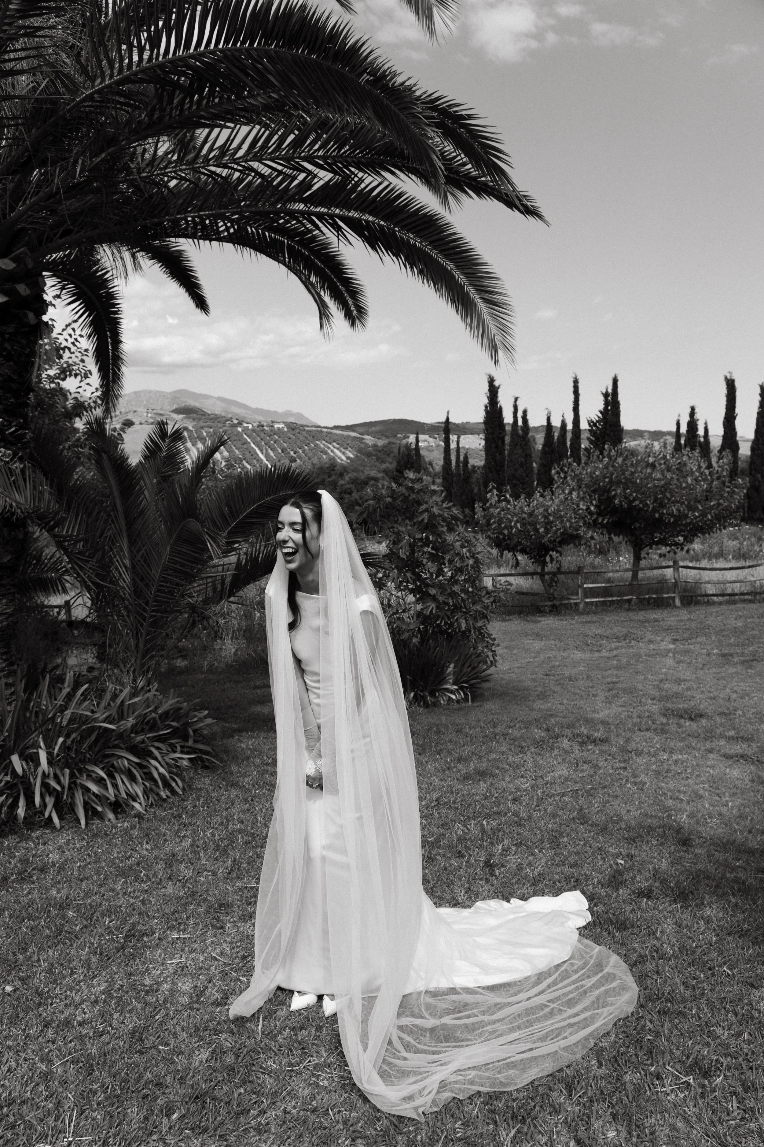 Documentary wedding photography focused on authentic wedding moments