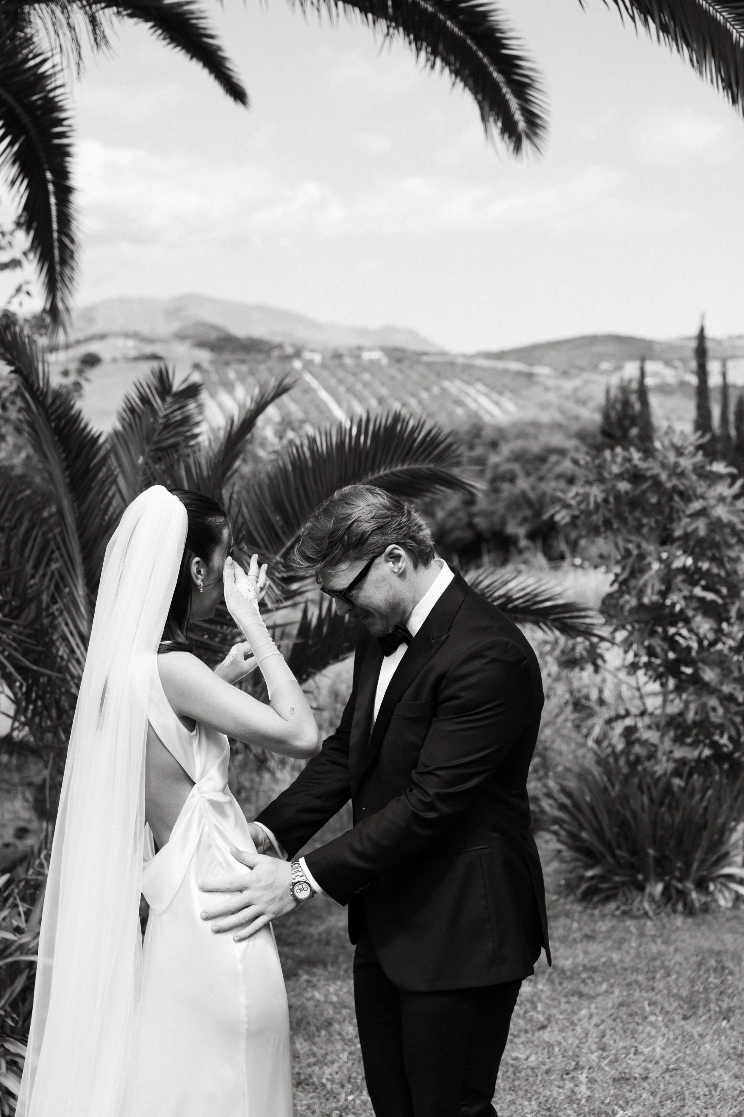 Editorial wedding photographer Spain capturing a romantic first look