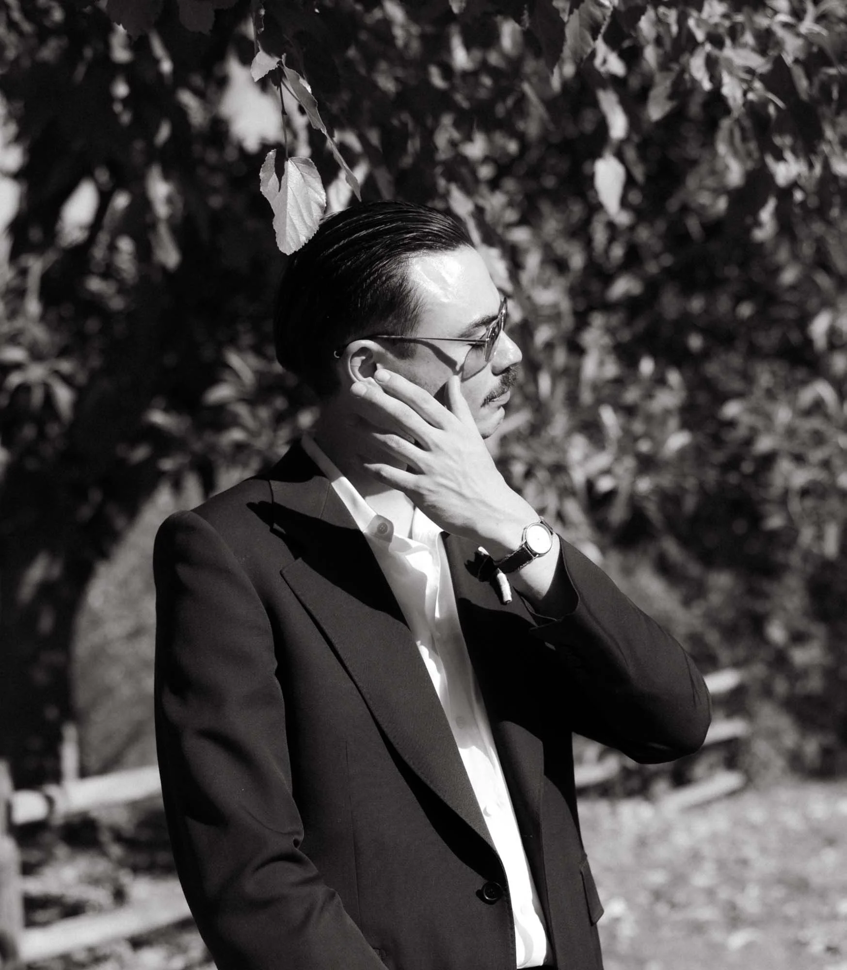 Emotional wedding ceremony in Spain captured with an honest documentary approach