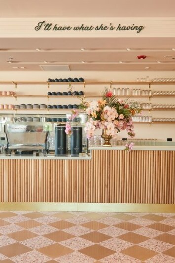cafe-The-Wing-WestHollywood-5.jpg