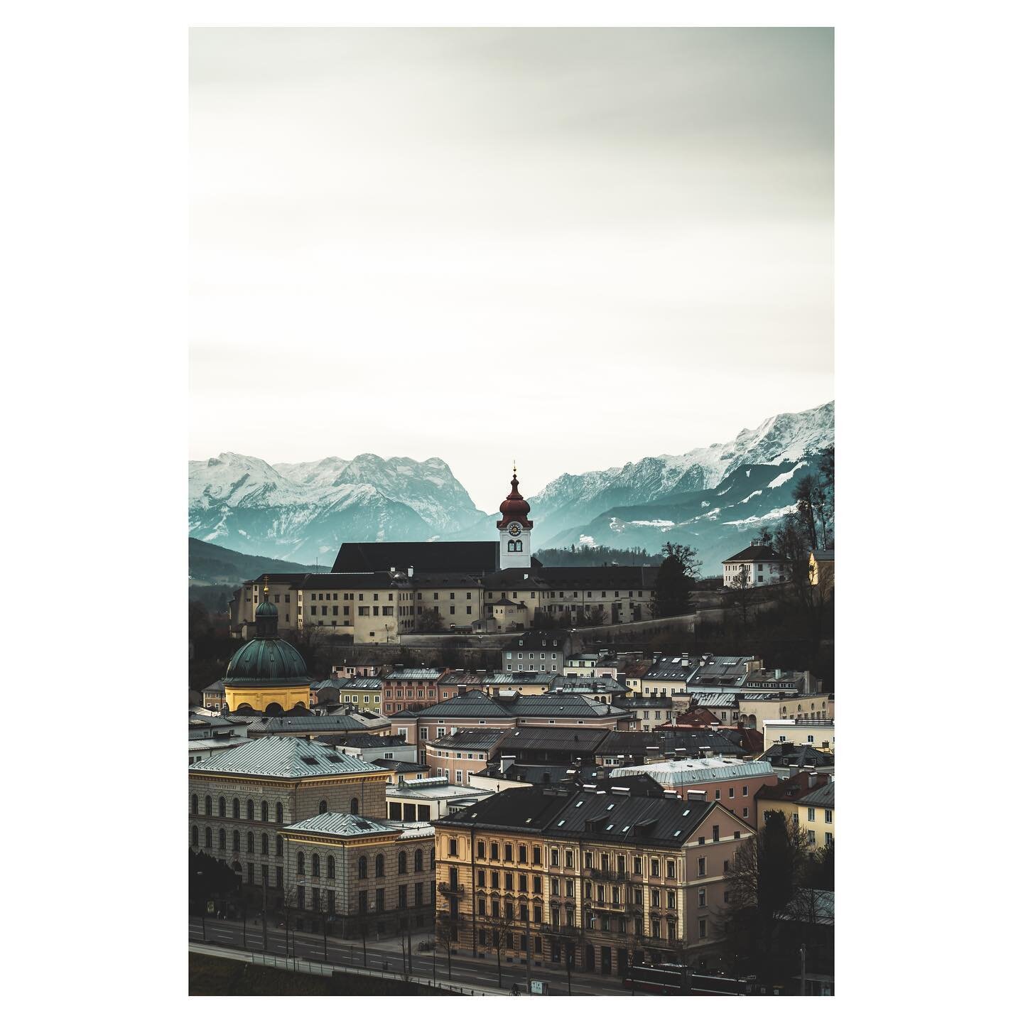 Last time I took images of Salzburg, was when &bdquo;Corona&ldquo; was just ab beer...more to come!
-
-
-
#salzburg #salzburgerland #austria #city #cityscape #urban #urbanphotography #sony #sonya7iii #sonyphotography #sonya7riii #travel #travelphotog