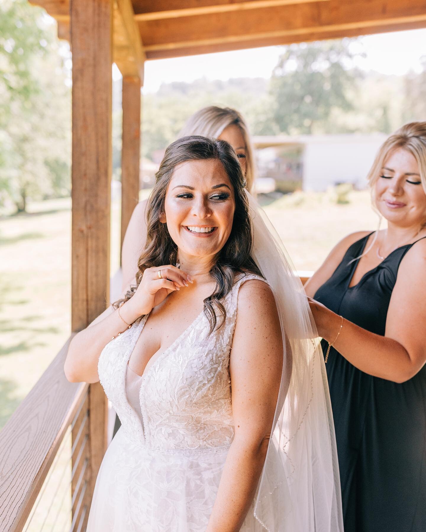 Finishing up Chrislyn and Jonathan&rsquo;s backyard wedding this week! I&rsquo;m feeling all the feelings while editing because the whole day was filled with love, laughter, and a few tears shed in memory of her father. We love the new Mr. And Mrs Ke