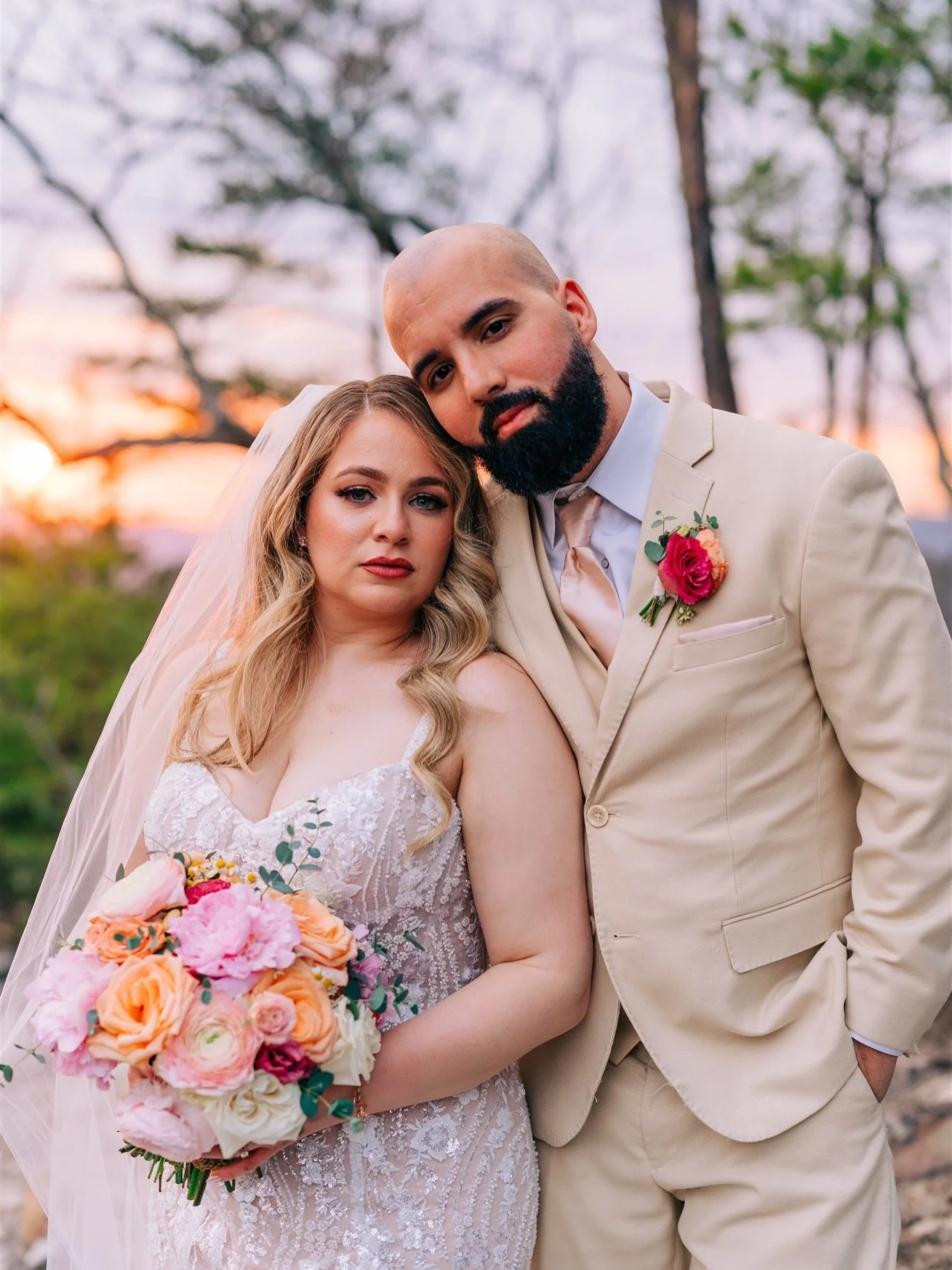 A perfect sunset to complete Sam and P&rsquo;s gorgeous wedding day ✨

Vendors:
@the_magnolia_venue 
@customlovegifts 
@beverly.customlove 
@bekah.customlove 
@bsloanphotography 
@vintage_floral_designs 
@rothchildcatering 
@stephengoffentertainment 