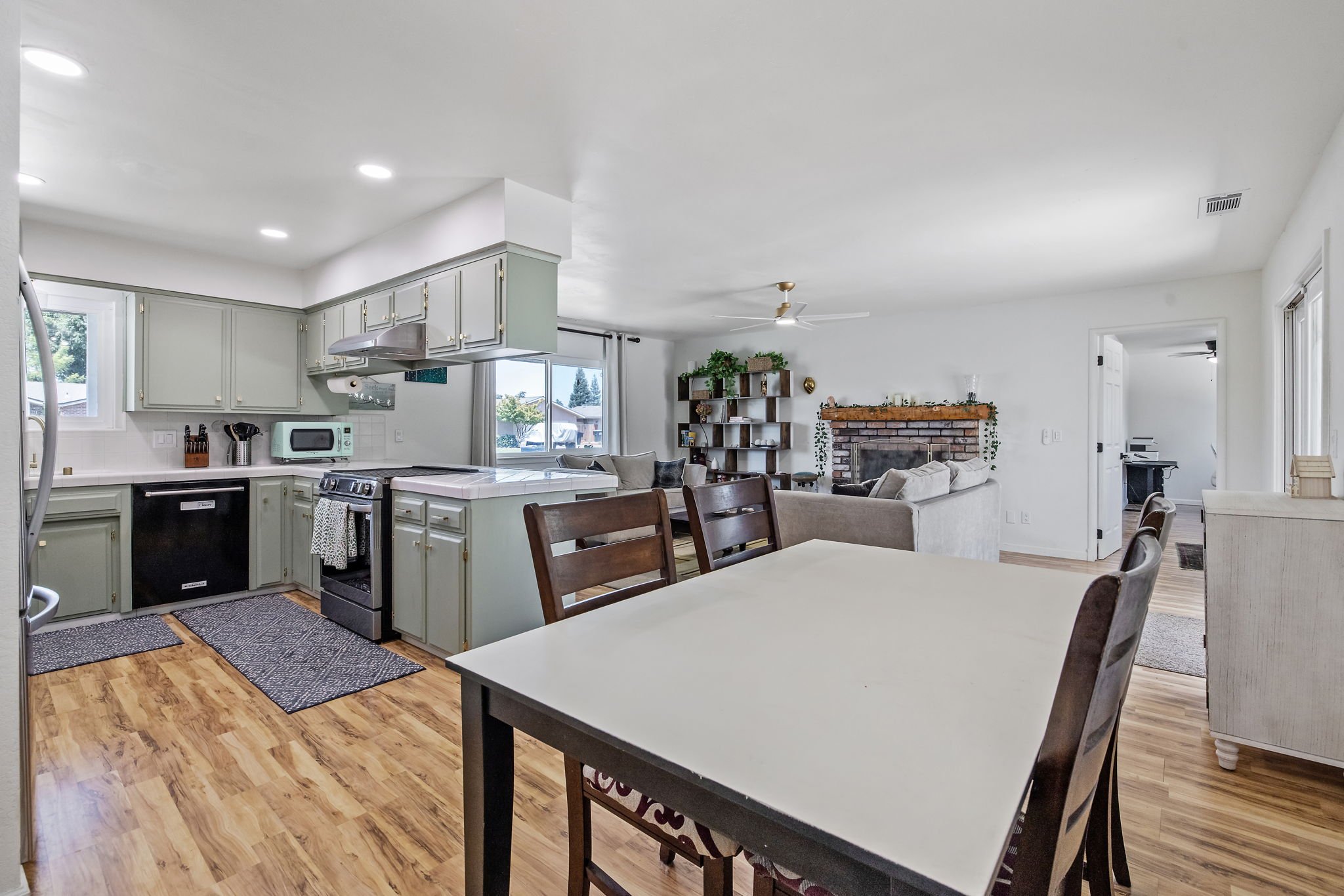 19-web-or-mls-713A9907.jpg