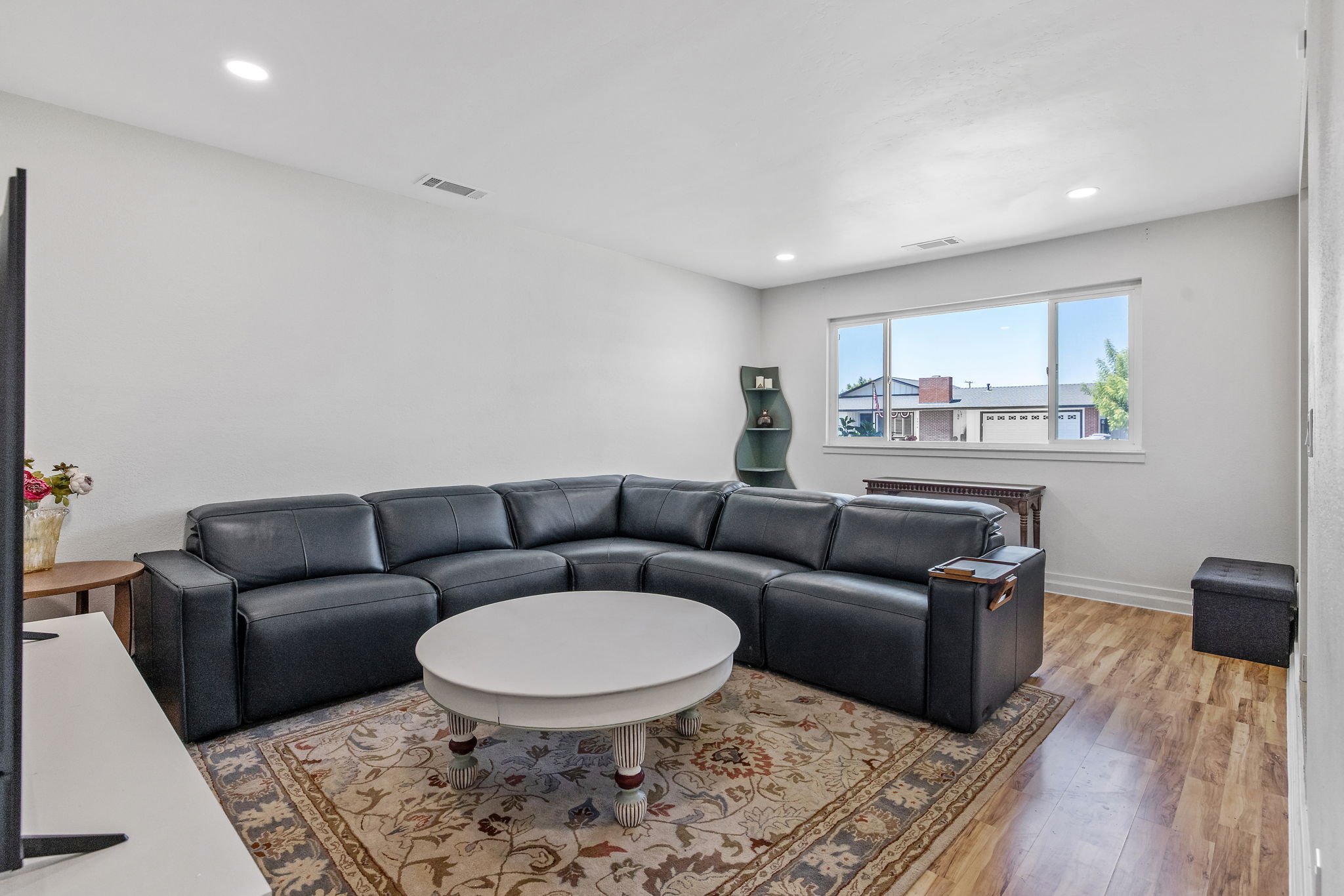 9-web-or-mls-713A9877.jpg