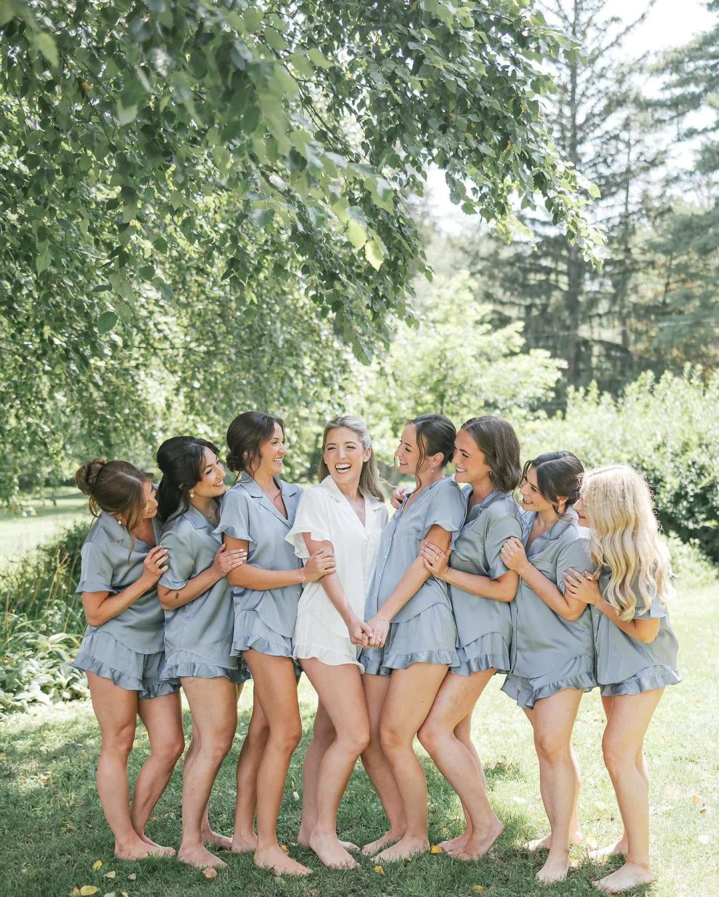 Your crew, from beginning to end 🤍 
.
.
.
Venue @pearlsbuckintl 
Catering @jhcateringevents 
Coordination @jh_weddings 
Florals @madebymeredyth 
HMUA @bridal_bynatalie @sarah.p.carbone 
Band @ebetalent (Imagine)