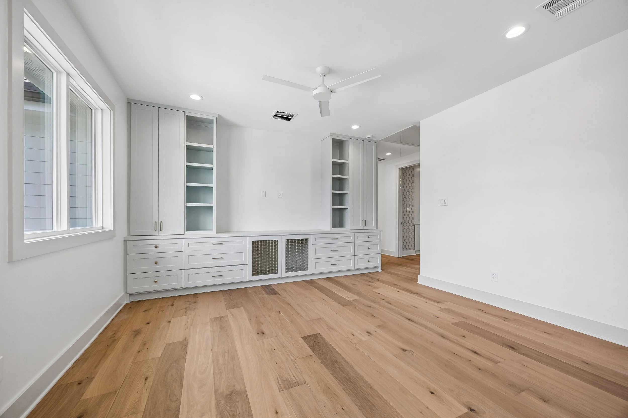 28-Woodcrest 1602 IMG 28.jpg
