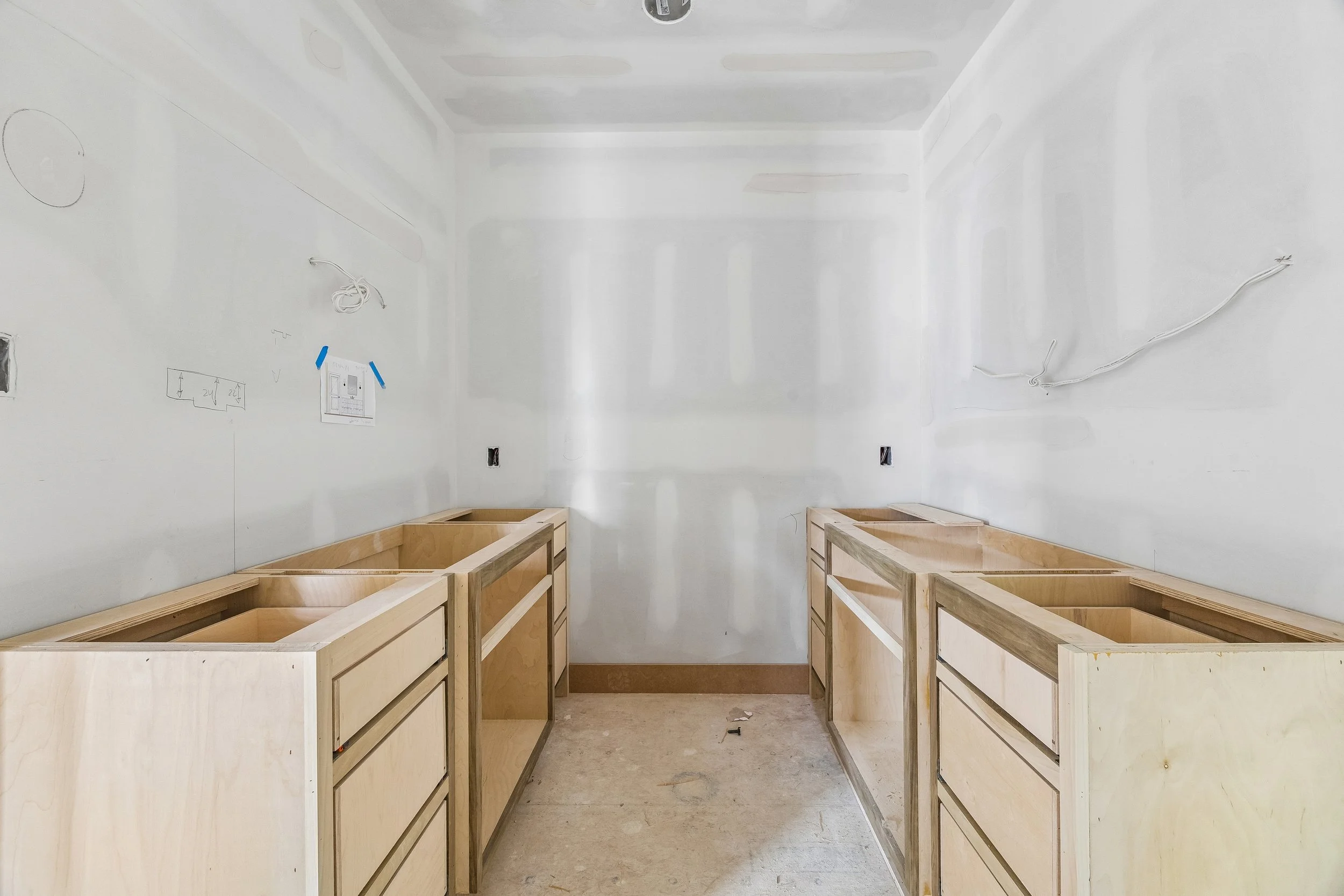 22-42nd W 1050 IMG 322.jpg