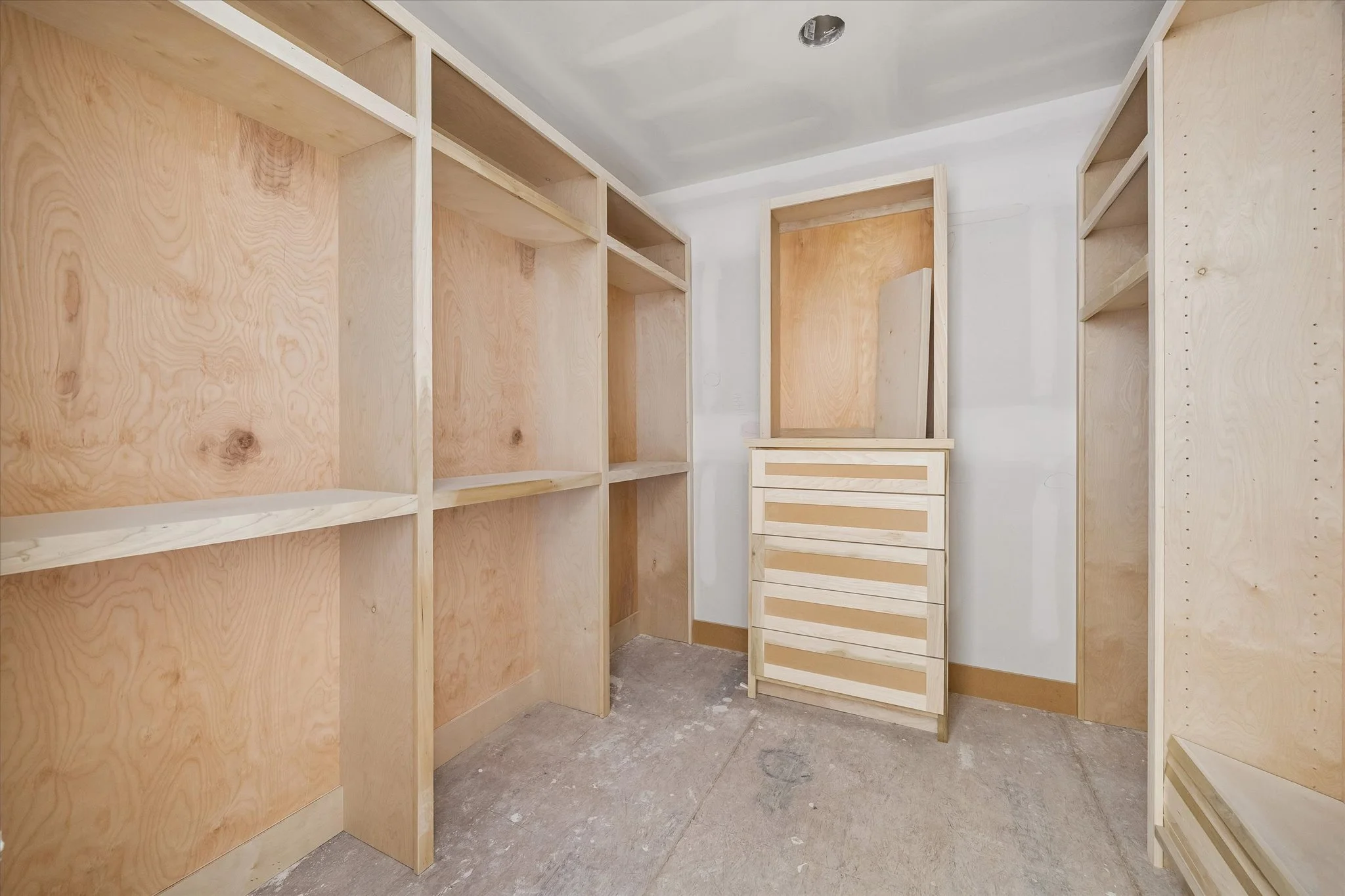 27-42nd W 955 IMG 26.jpg
