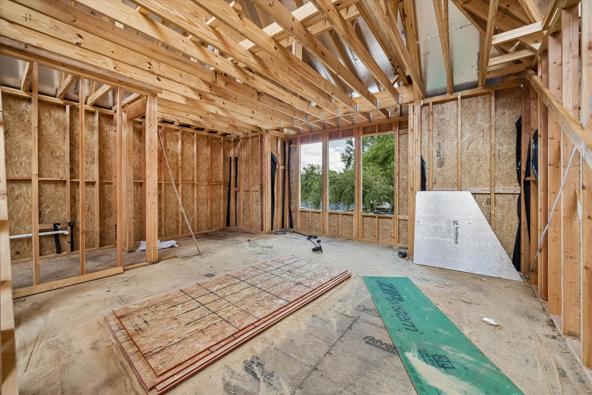 08-Saxon 2031 IMG 208.jpg