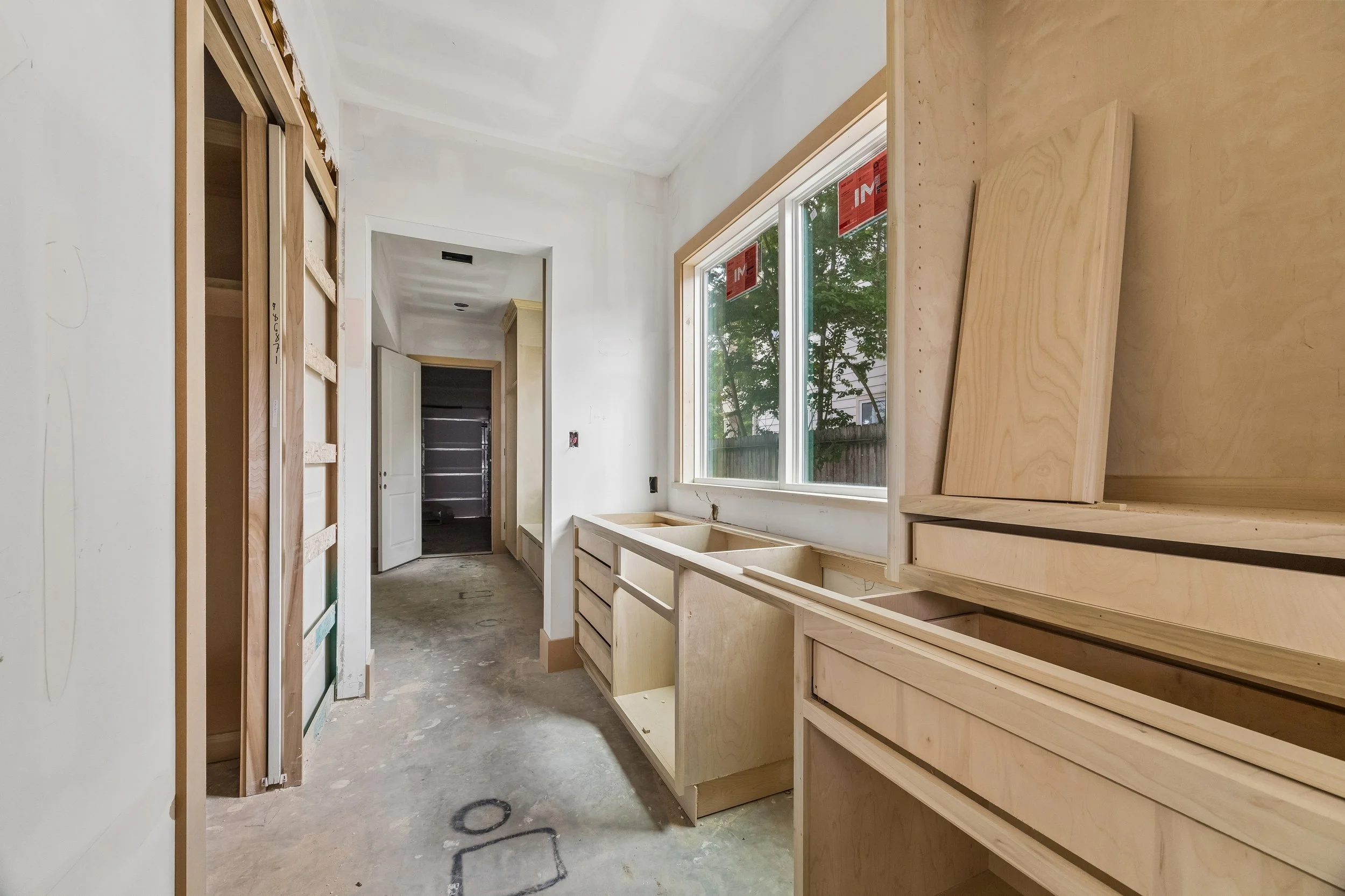 11-42nd W 1050 IMG 311.jpg