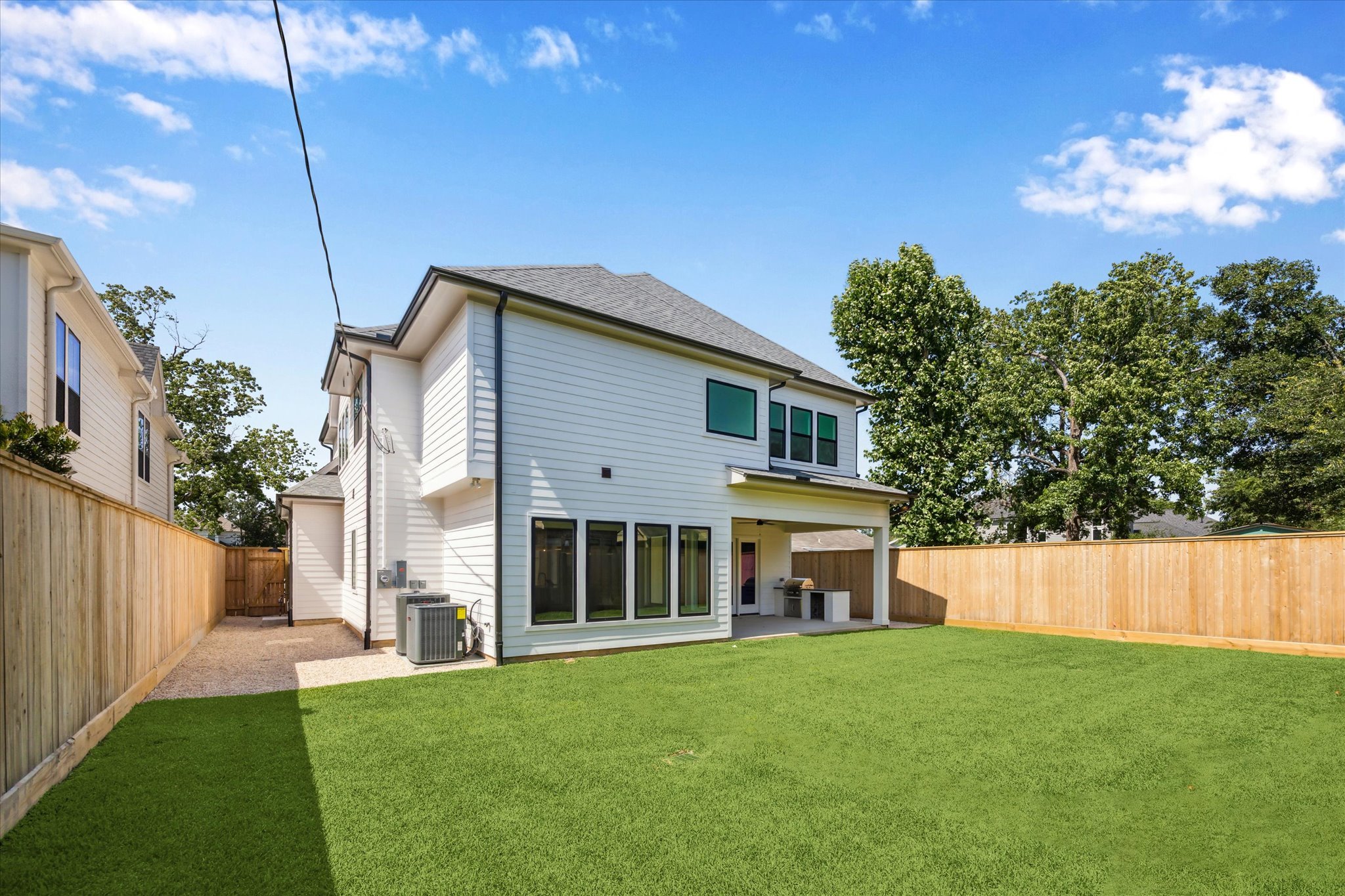 60-Chantilly Ln 1701 IMG 055.jpg