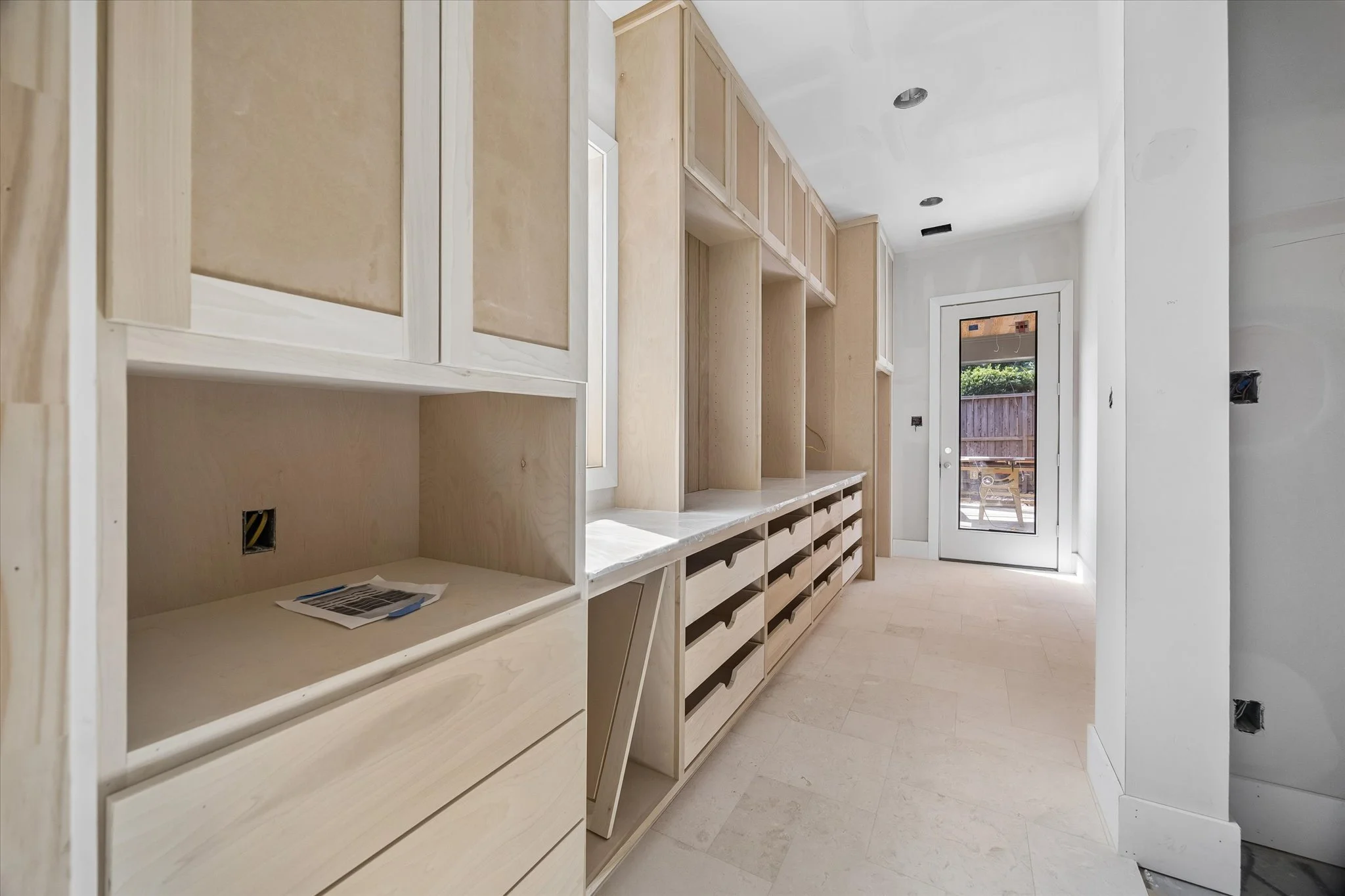 14-42nd W 955 IMG 13.jpg