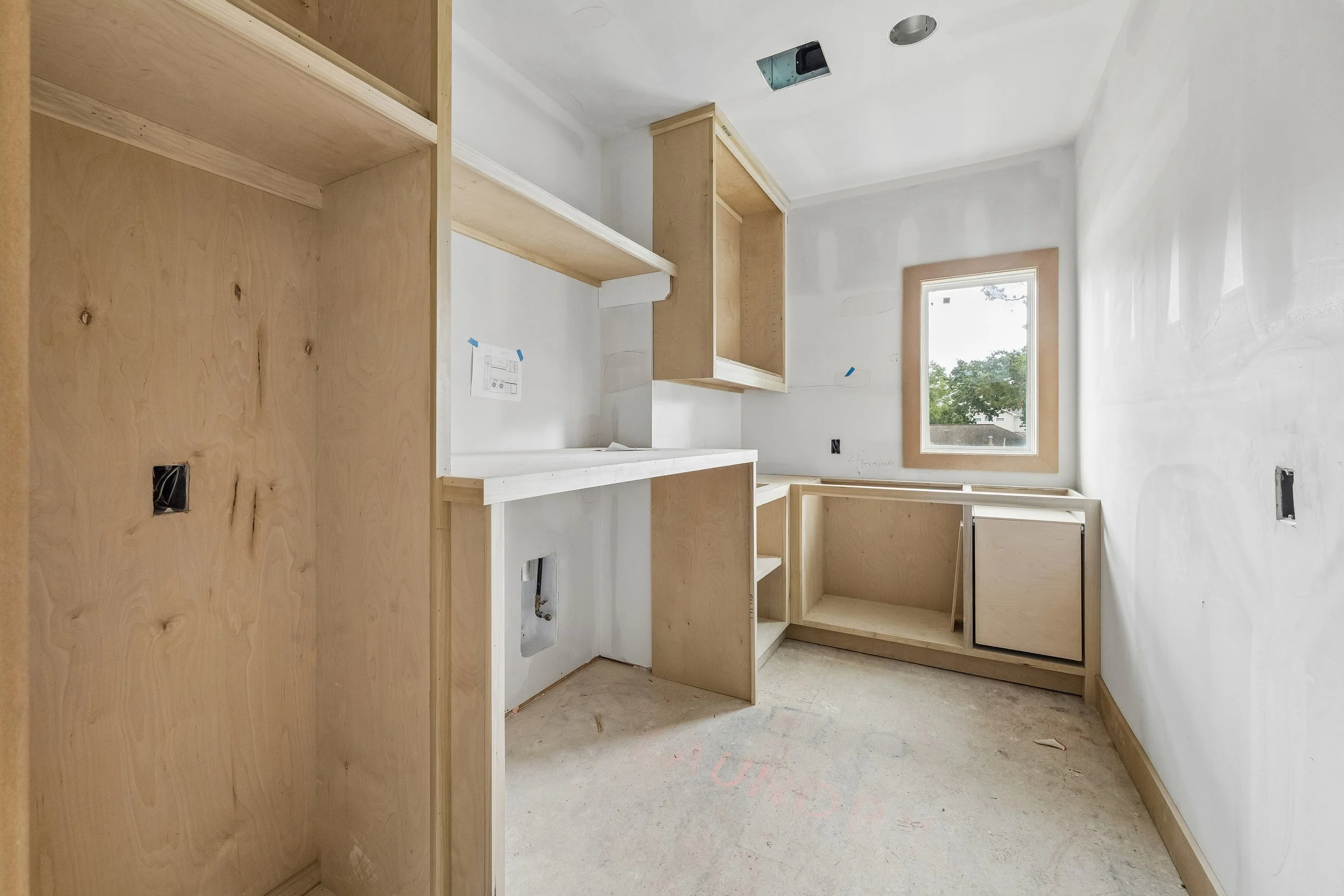 26-42nd W 1050 IMG 326.jpg