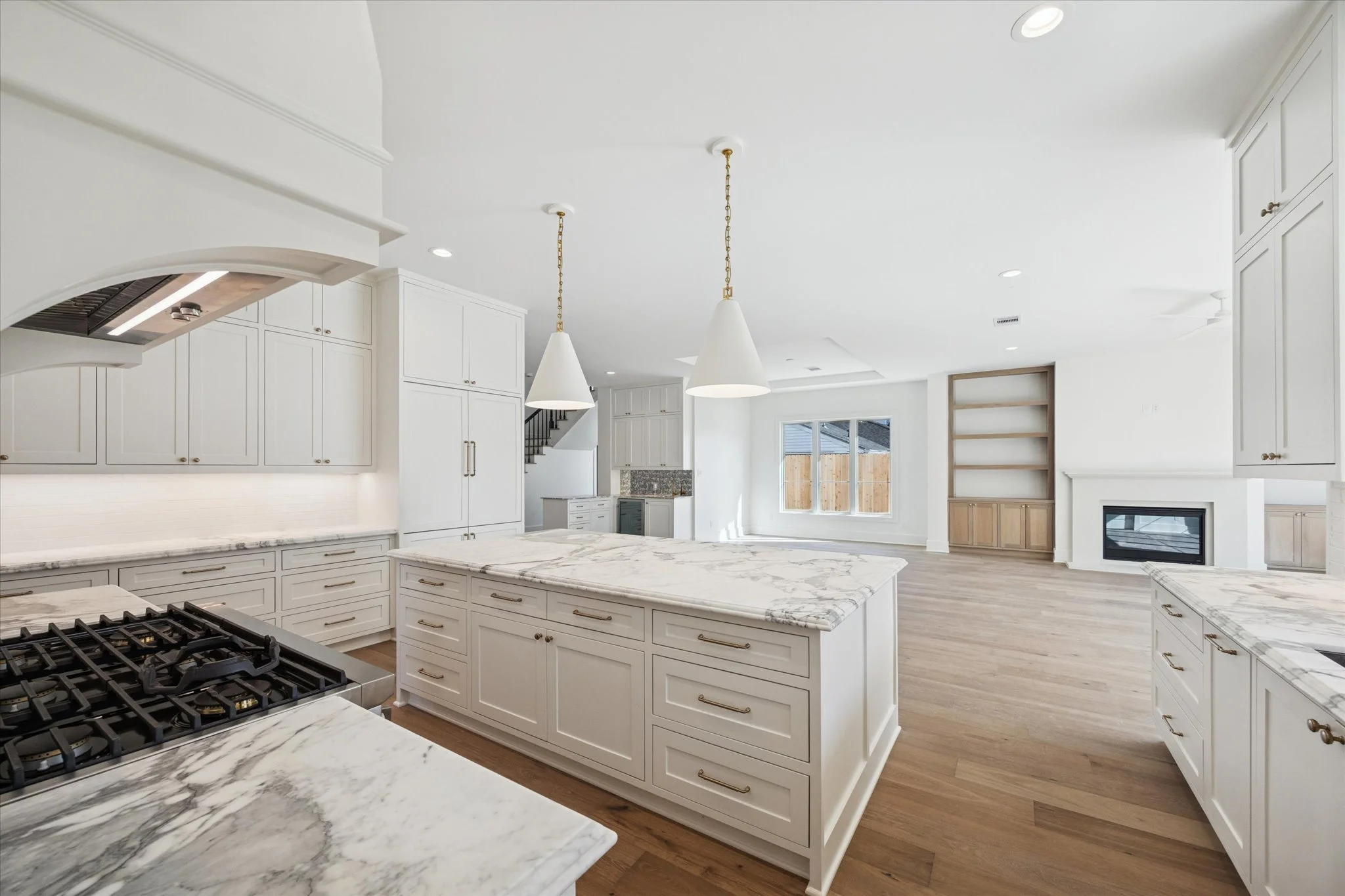 08-Candlelight Ln 1243 IMG 710.jpg