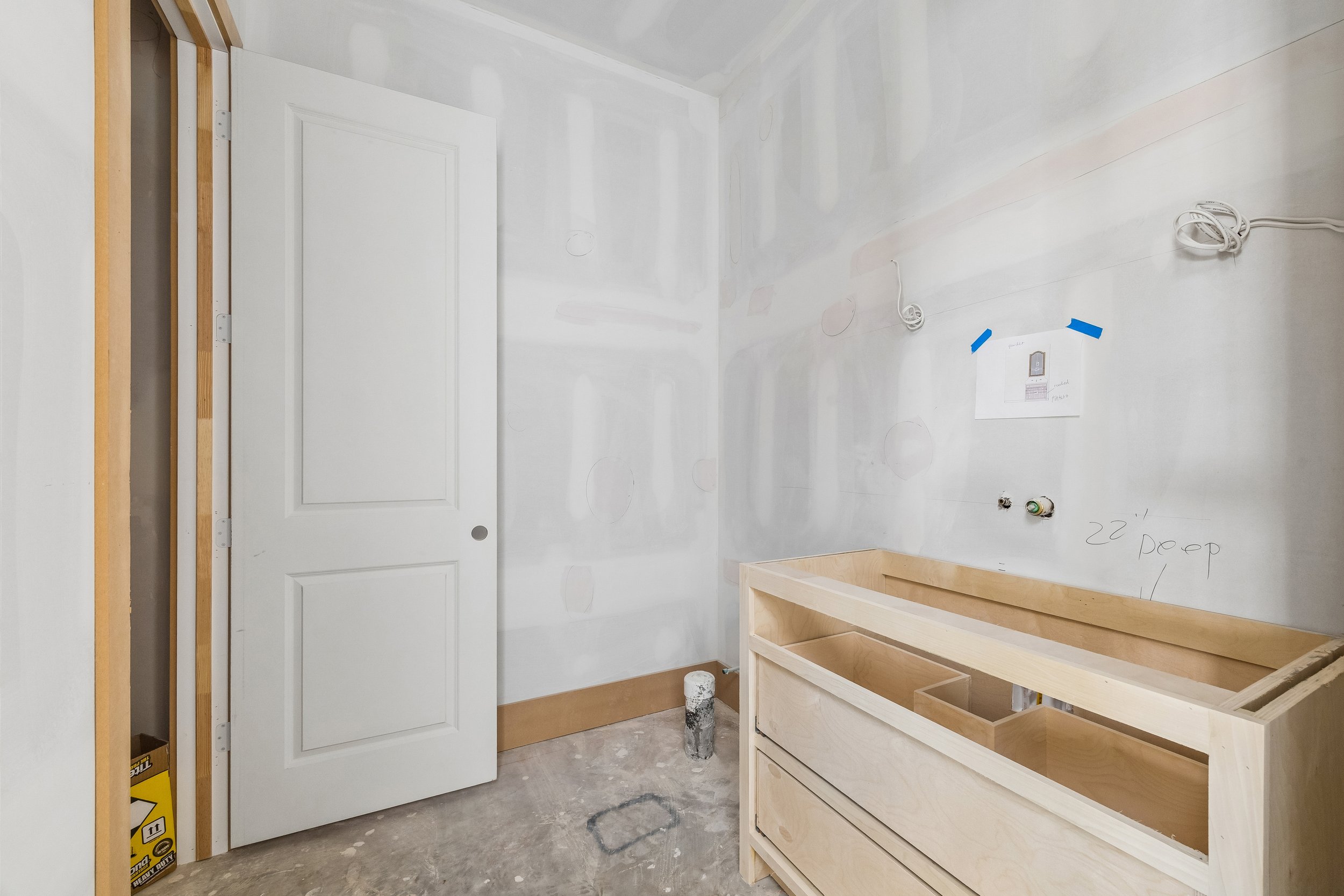 13-42nd W 1050 IMG 313.jpg