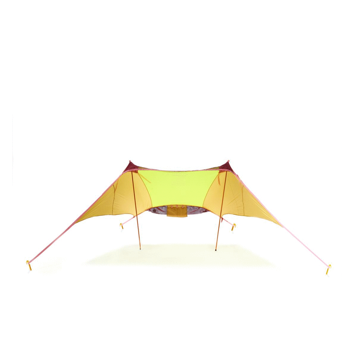 Watch-how-Zinnia Sunshade-is-pocketable, all-parts-pull-out-of-a-bag-that-becomes-the-rear-back-pocket-of-the-tent.