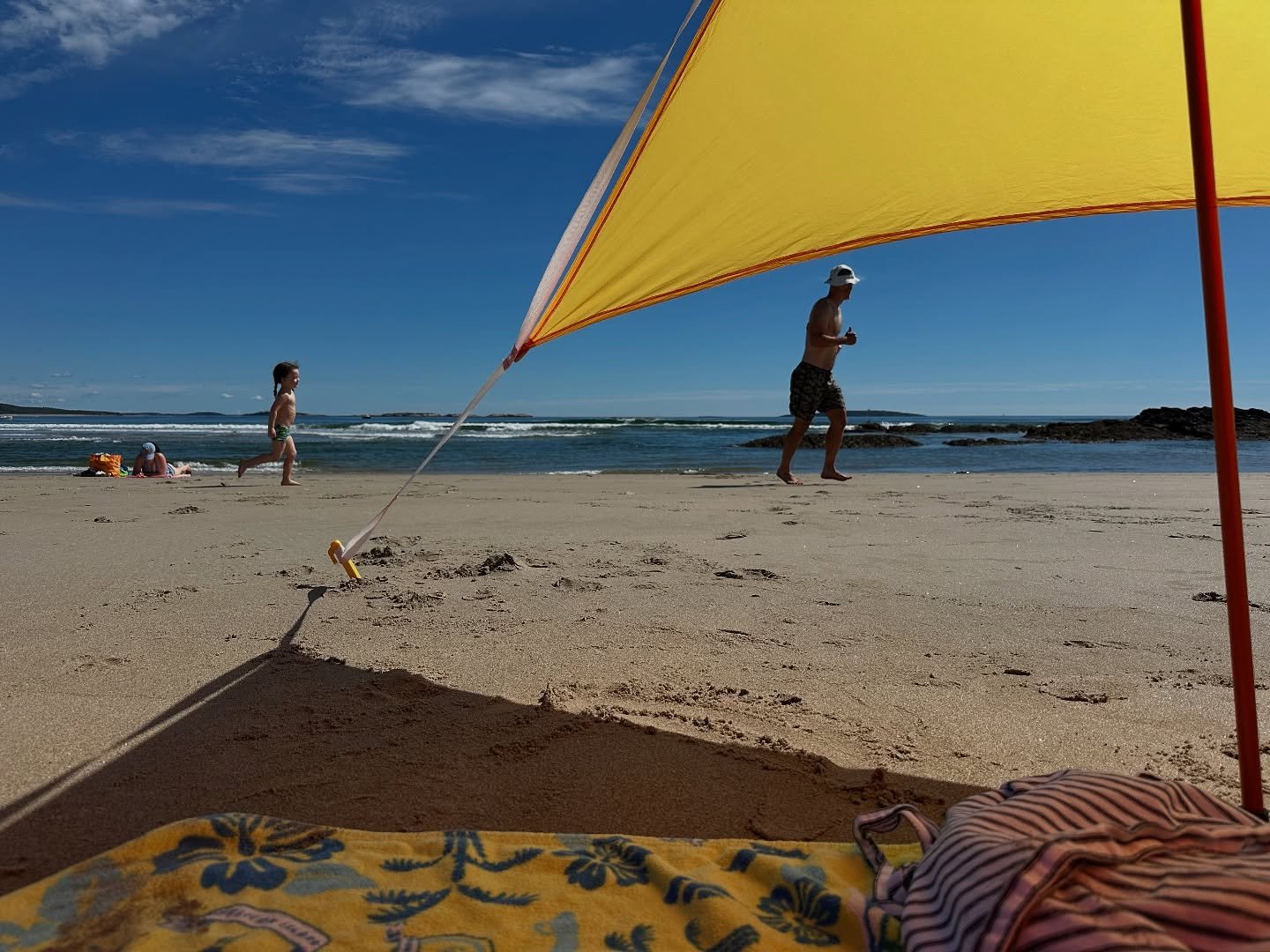 Put Zinnias in your cart. Black Friday Sale! Save 20% @zinniasunshades #blackfriday #shopsmall #shoponline #shadeonthego #beachshade #beach #funinthesun