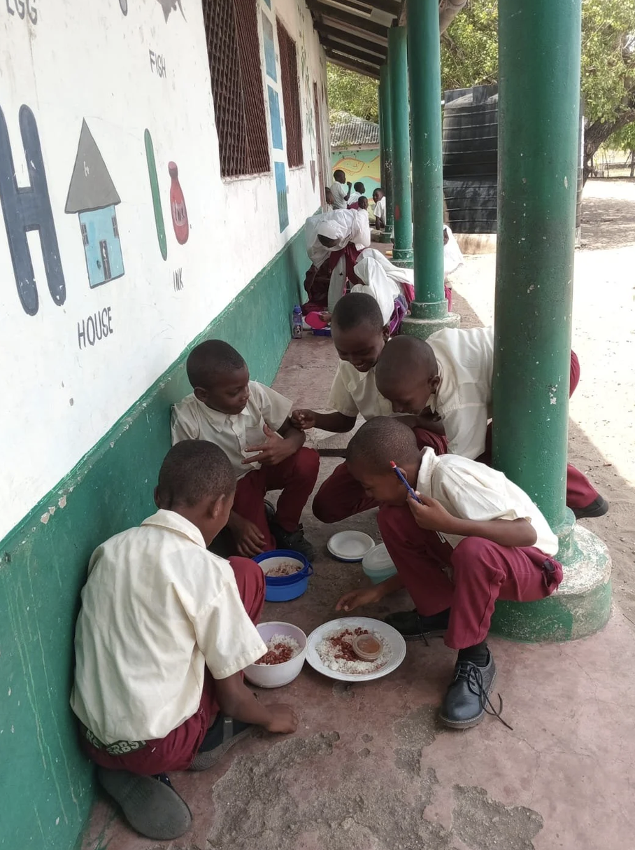 School Lunch Program | Supporting our friends at Safari Series in Kenya