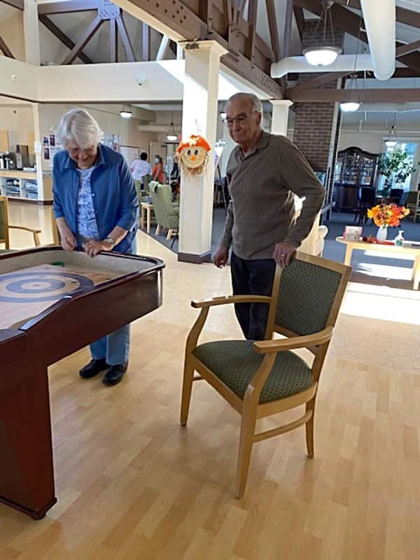 Oyen Lodge News