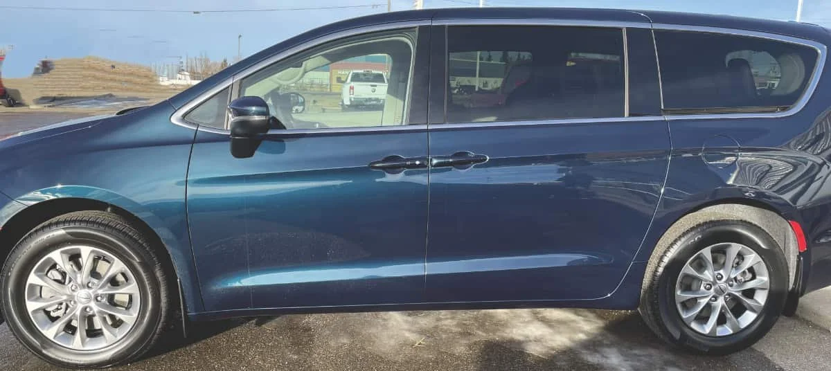 Affordable transportation available for Oyen and area seniors