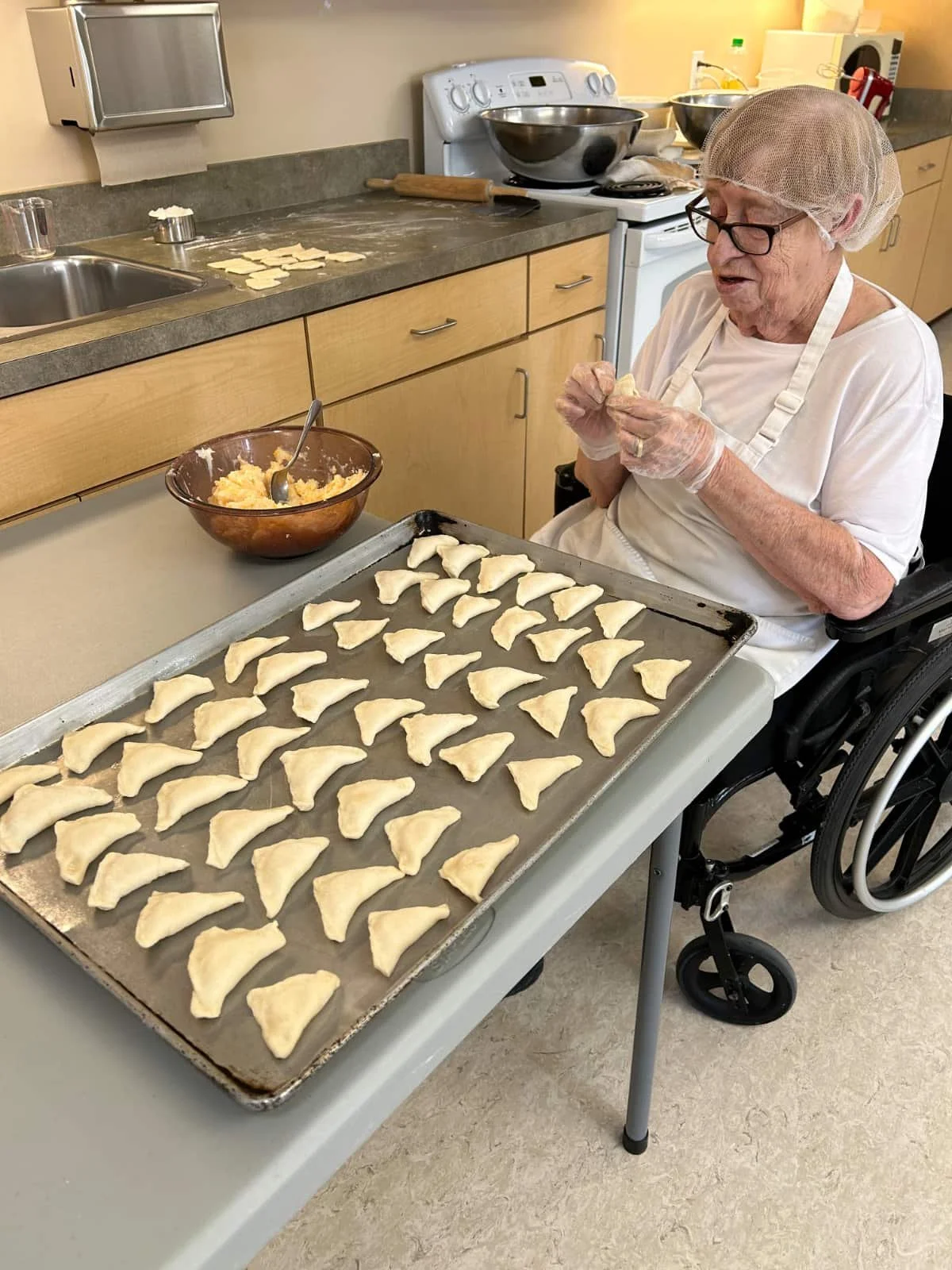 St. Patrick’s Day decor brightens week at Oyen Lodge