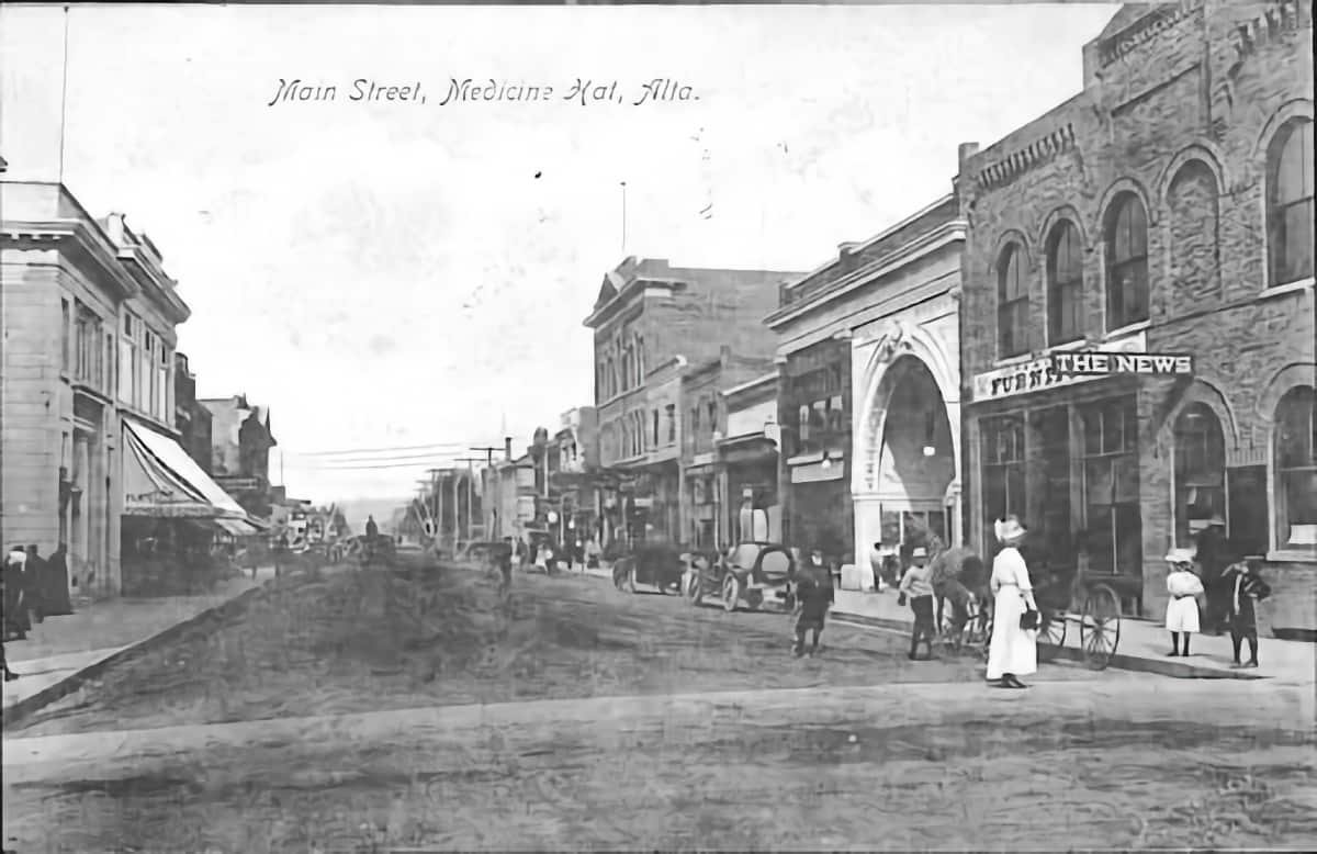 Medicine Hat a century ago
