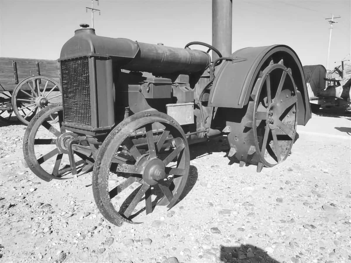 Fordson tractor in 1917