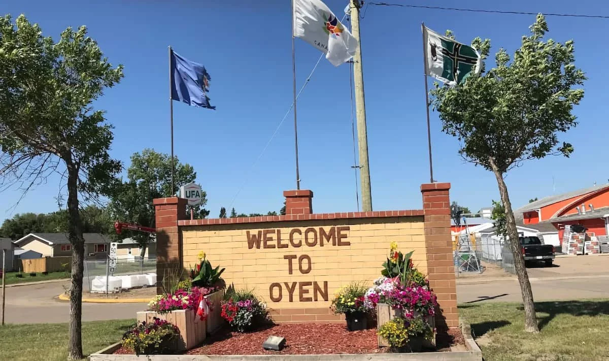 Town of Oyen council hears stray cat control request