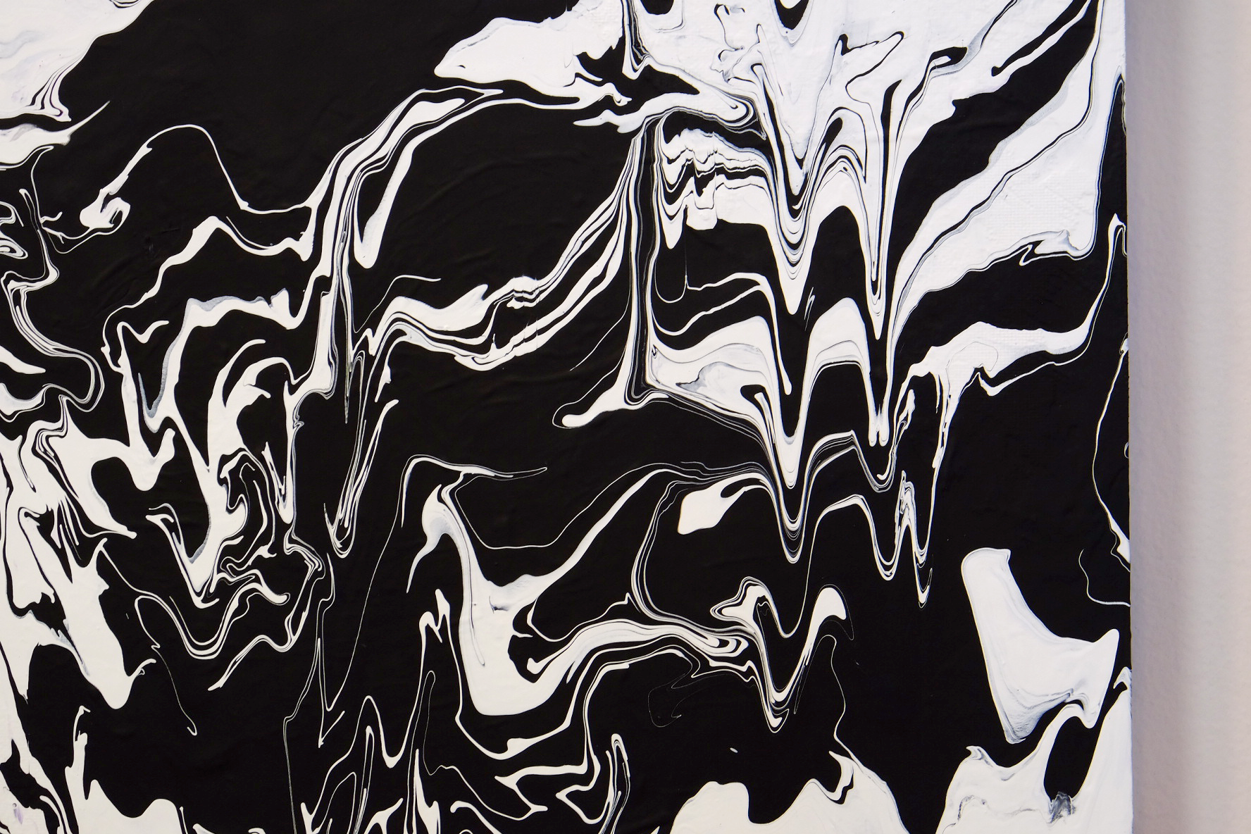 black-white-detail.png