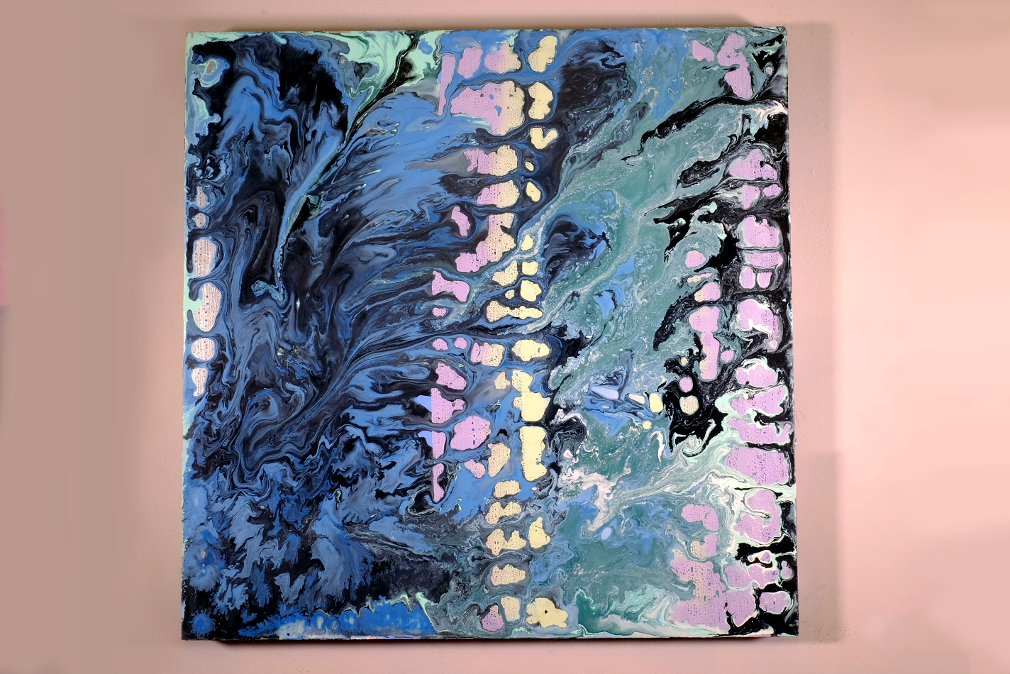 spray-paint-and-pour-forward-1.png
