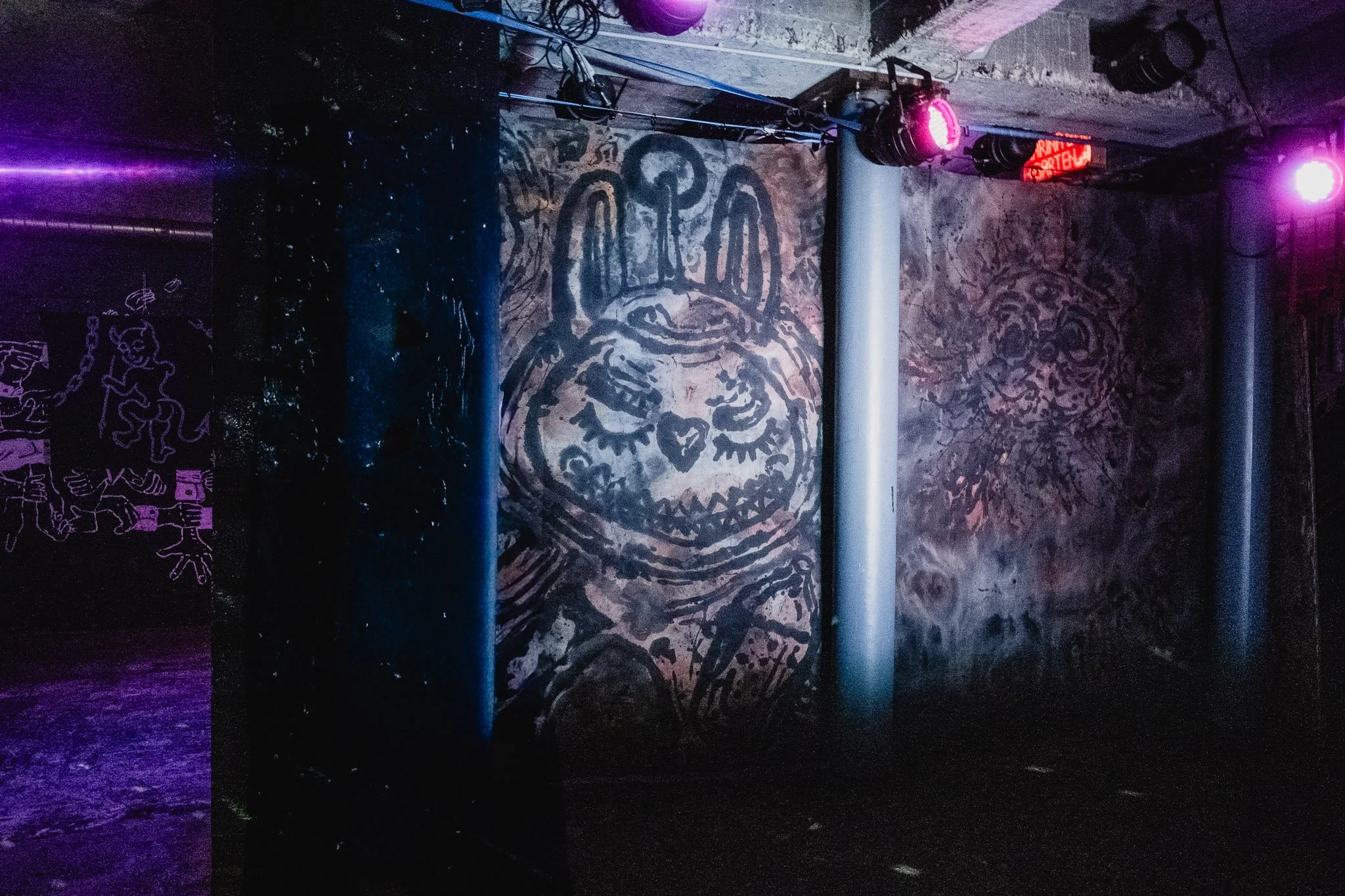 THE_DARKNESS IS COMING 2_flucc_wien_2025_19.jpg