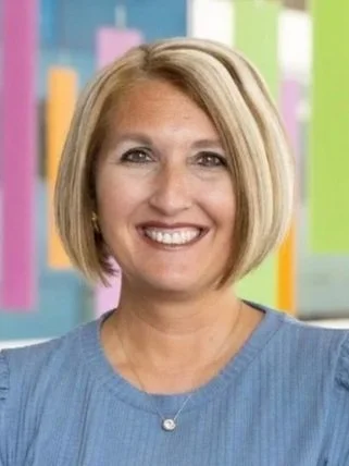 Headshot of Tina Sanzone