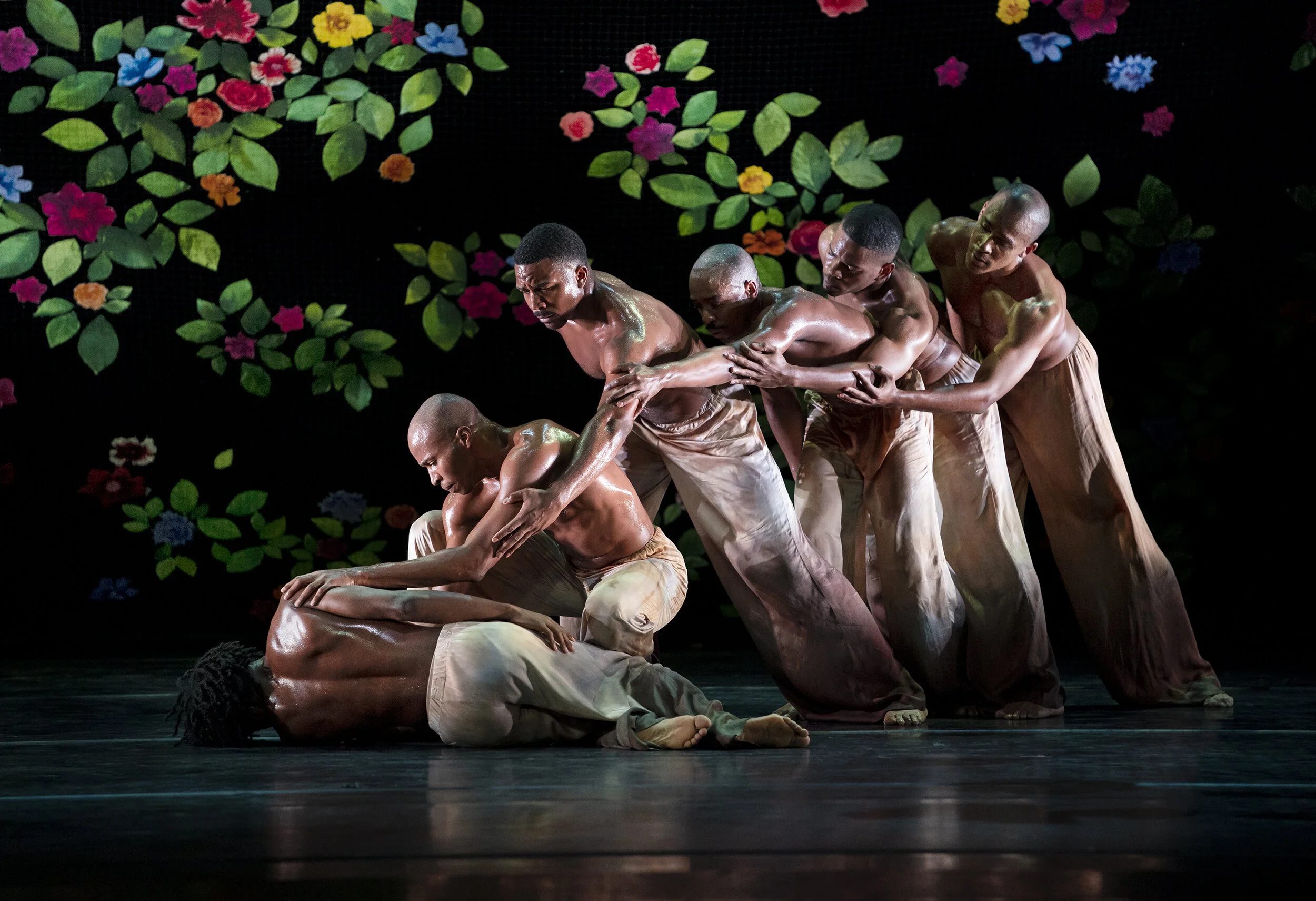 Alvin Ailey American Dance Theater in Jamar Roberts' Ode. Photo by Paul Kolnik 3.jpg