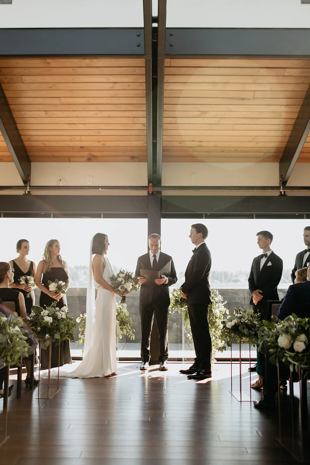 Sublime Stems | Seattle | Florist | Justin Worrall Photography | Olympic Rooftop Pavilion | Wedding Wise