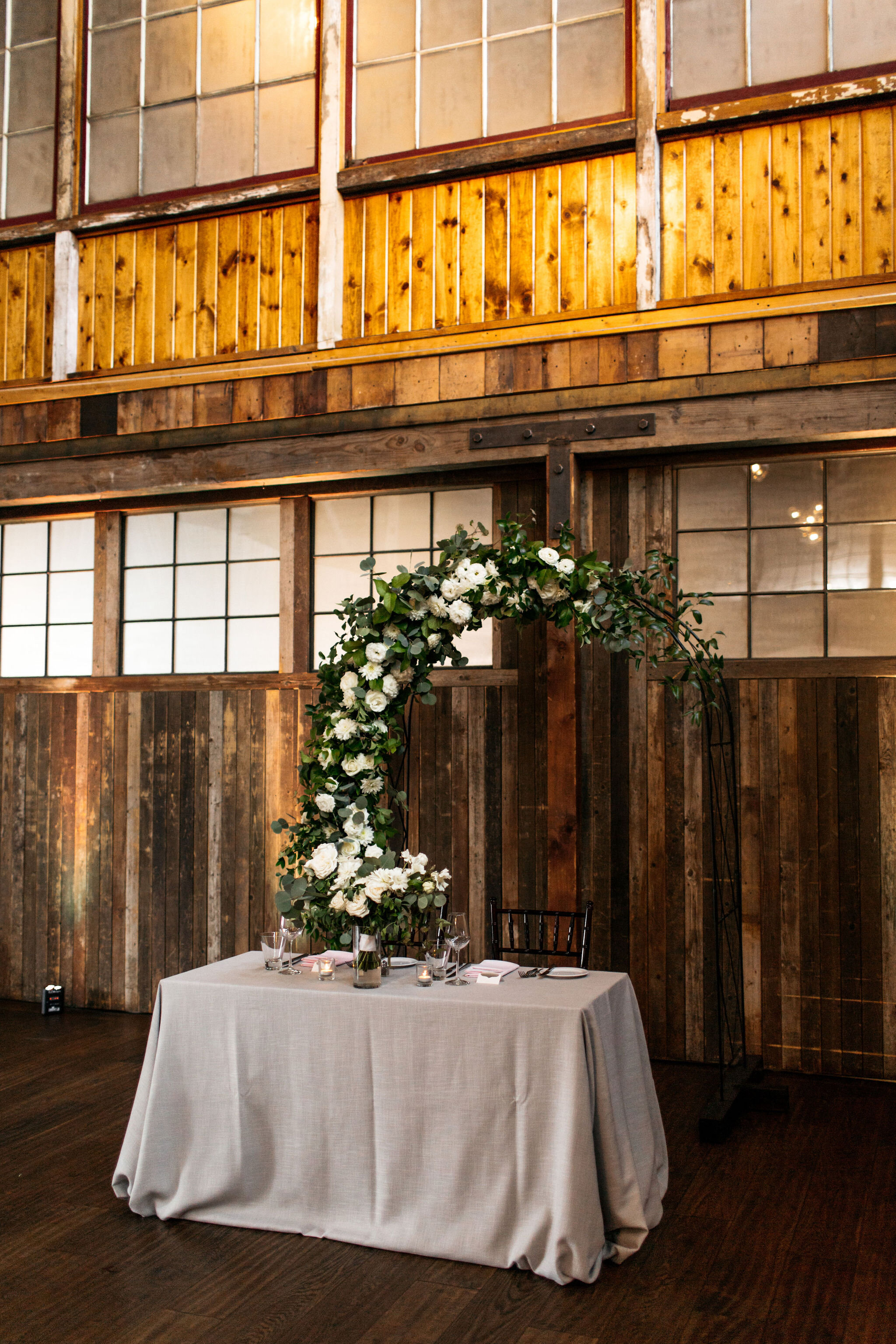Sublime Stems | Florist | Seattle | Perfectly Posh Events | Sodo Park | Wedding | Brittany Hyatt Photography